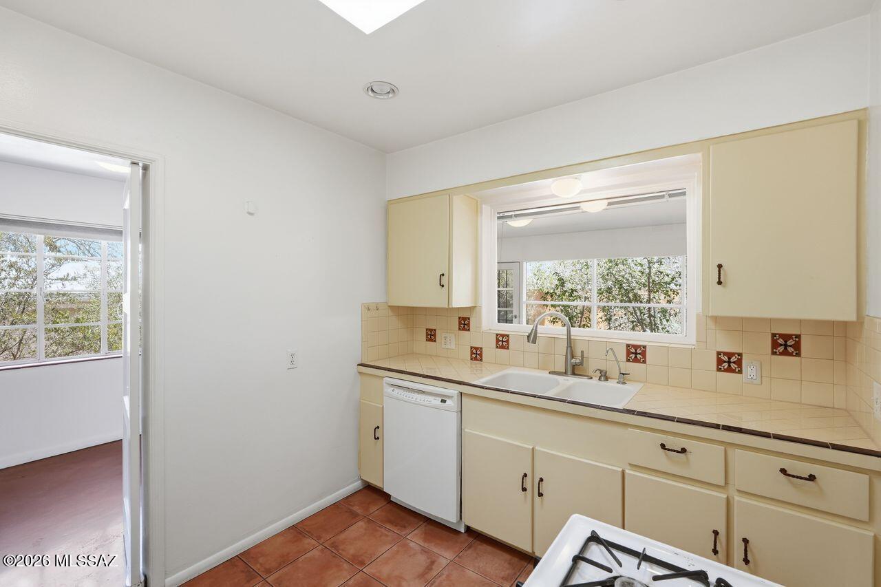 El Montevideo Estates - Residential