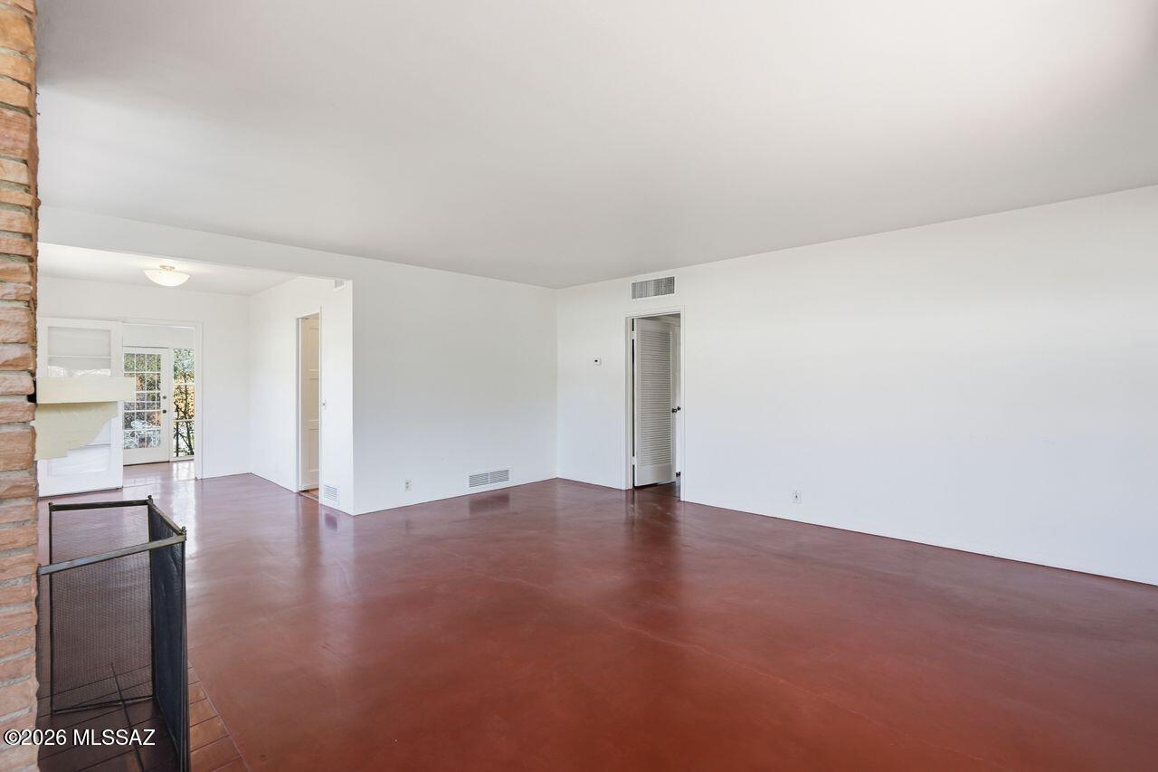 El Montevideo Estates - Residential