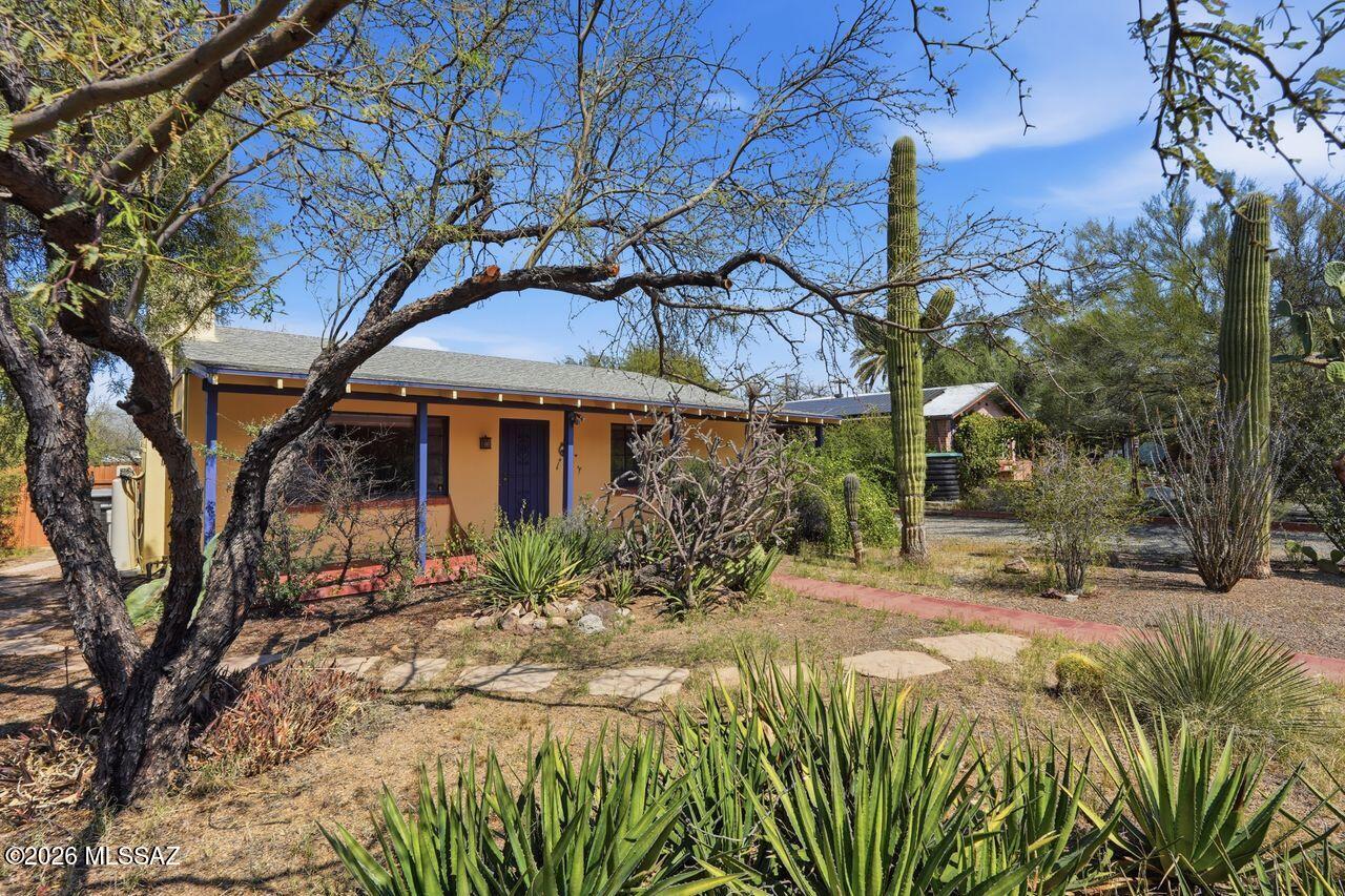 El Montevideo Estates - Residential