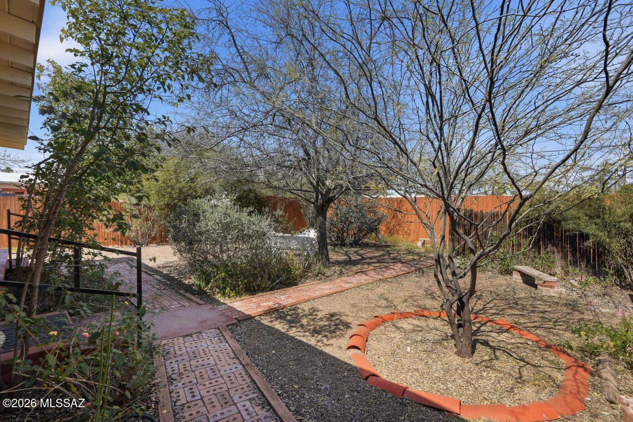 El Montevideo Estates - Residential