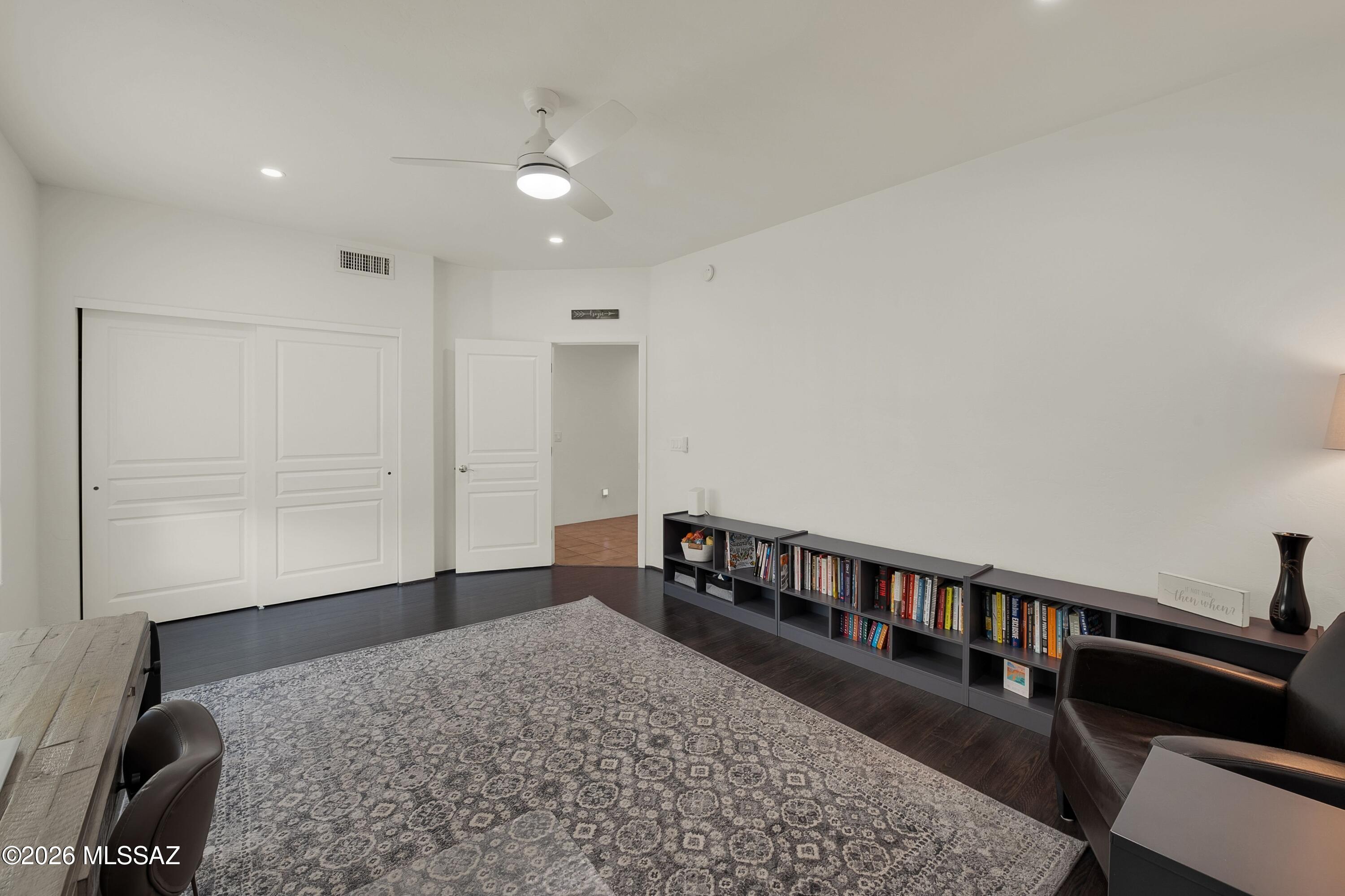Montage Vista (1-29) - Residential
