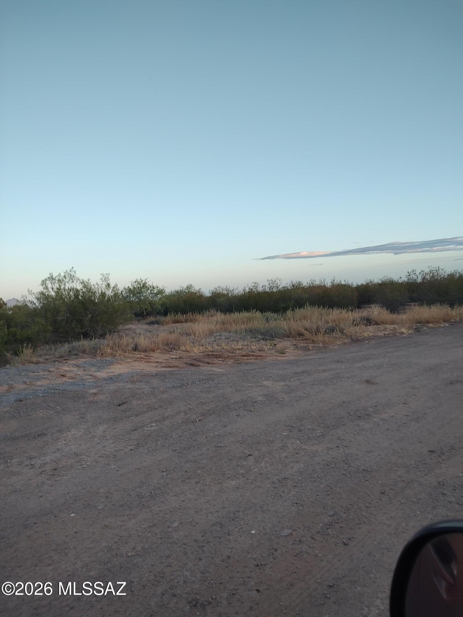 This flat useable  property is perfect for your desert hideaway. located in northern Avra valley solitude and privacy abound. This would be perfect for those seeking rural living close to town. Located on a cul de sac for even greater privacy. Property features septic, water and electricity already installed.