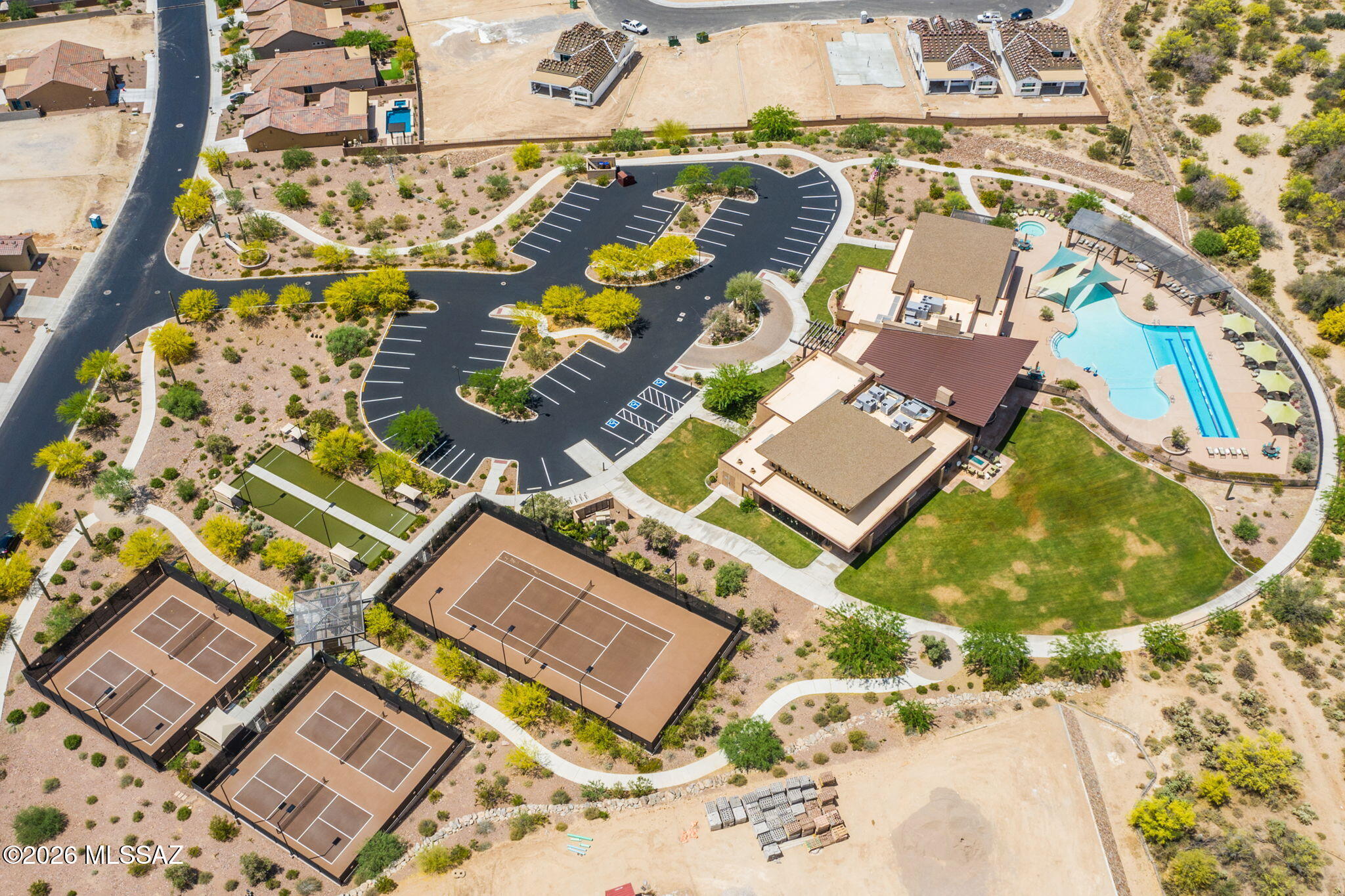 Del Webb At Dove Mountain VI - Residential