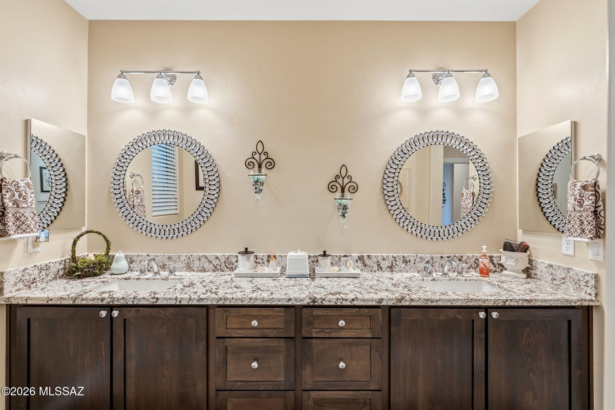 Del Webb At Dove Mountain VI - Residential