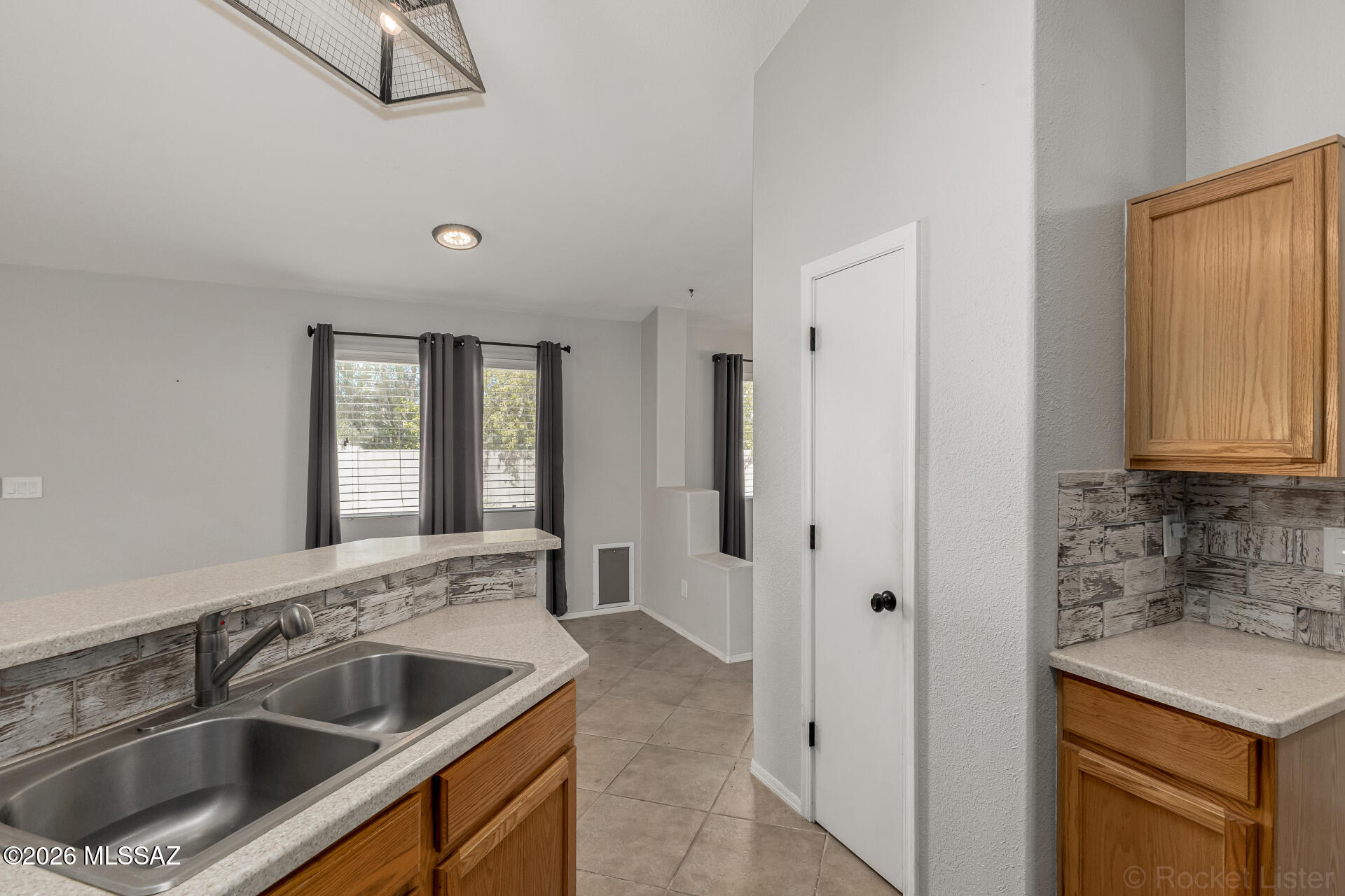 Desert Crossings at Rita Ranch (1-255) - Residential