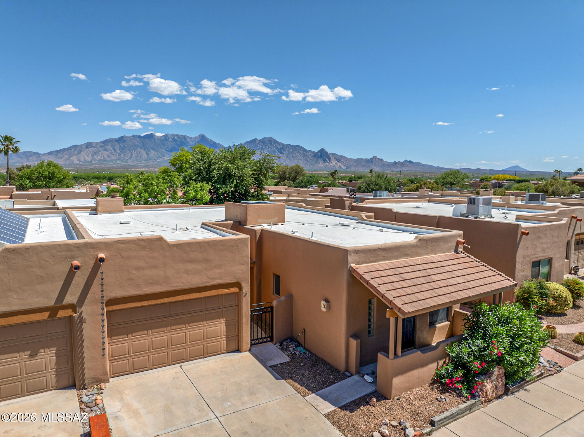 INSTANT EQUITY! Priced Bellow market value!  Perfect Lock-and-Go for snowbirds!! Step inside to a bright, functional layout with an open living area and well-sized rooms designed for relaxed everyday living. Enjoy quiet mornings and beautiful Arizona evenings in this serene community, just minutes from golf, shopping, and Green Valley Recreation amenities.  Perfect for downsizers, snowbirds, or anyone looking for an affordable slice of Southern Arizona lifestyle!