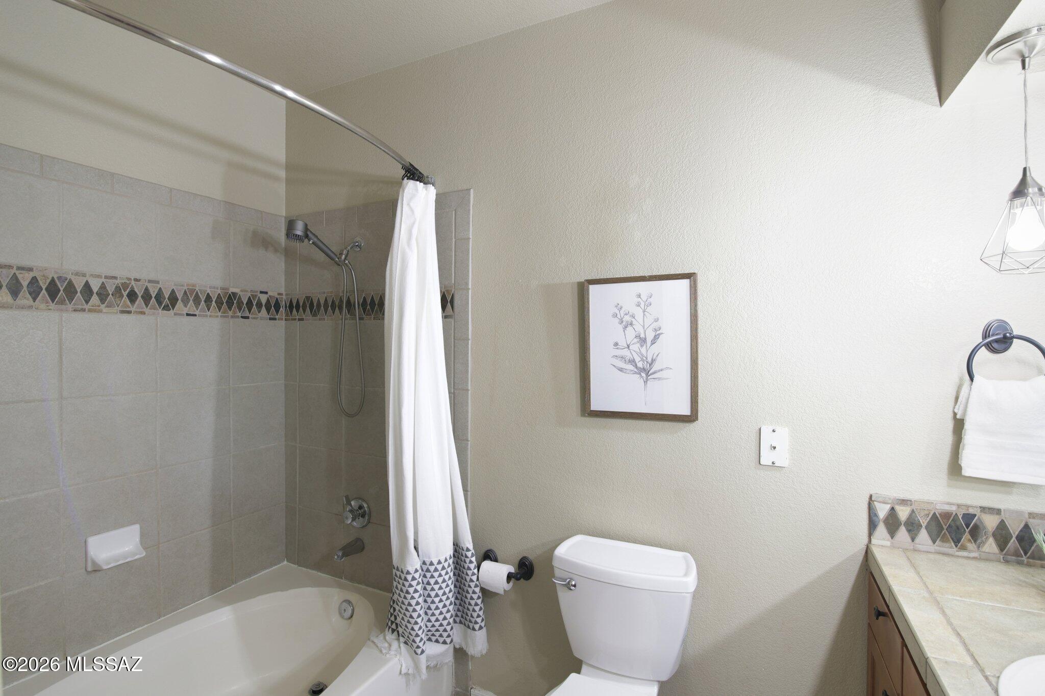 Pinnacle Canyon Condominium - Residential