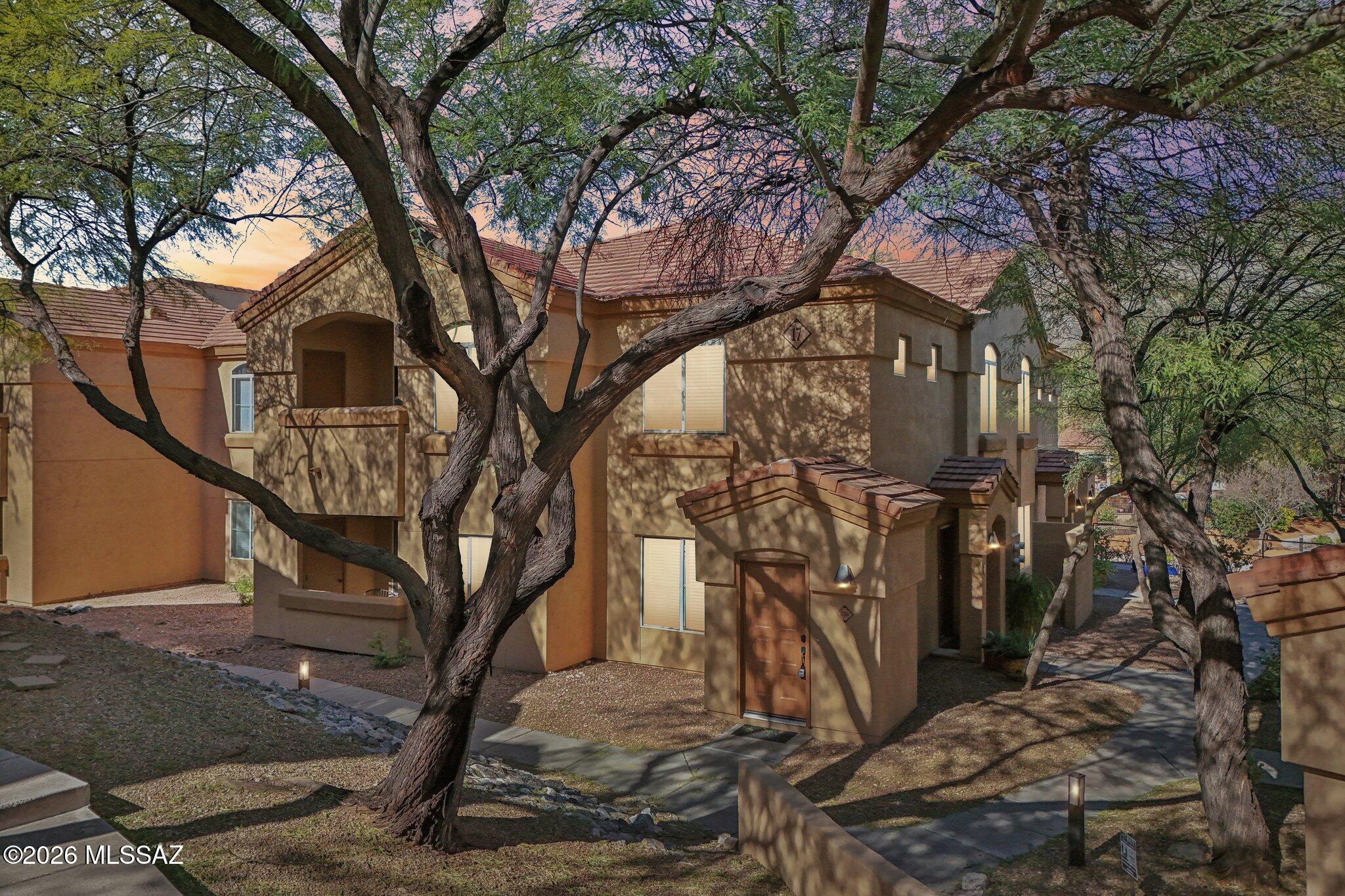 Pinnacle Canyon Condominium - Residential