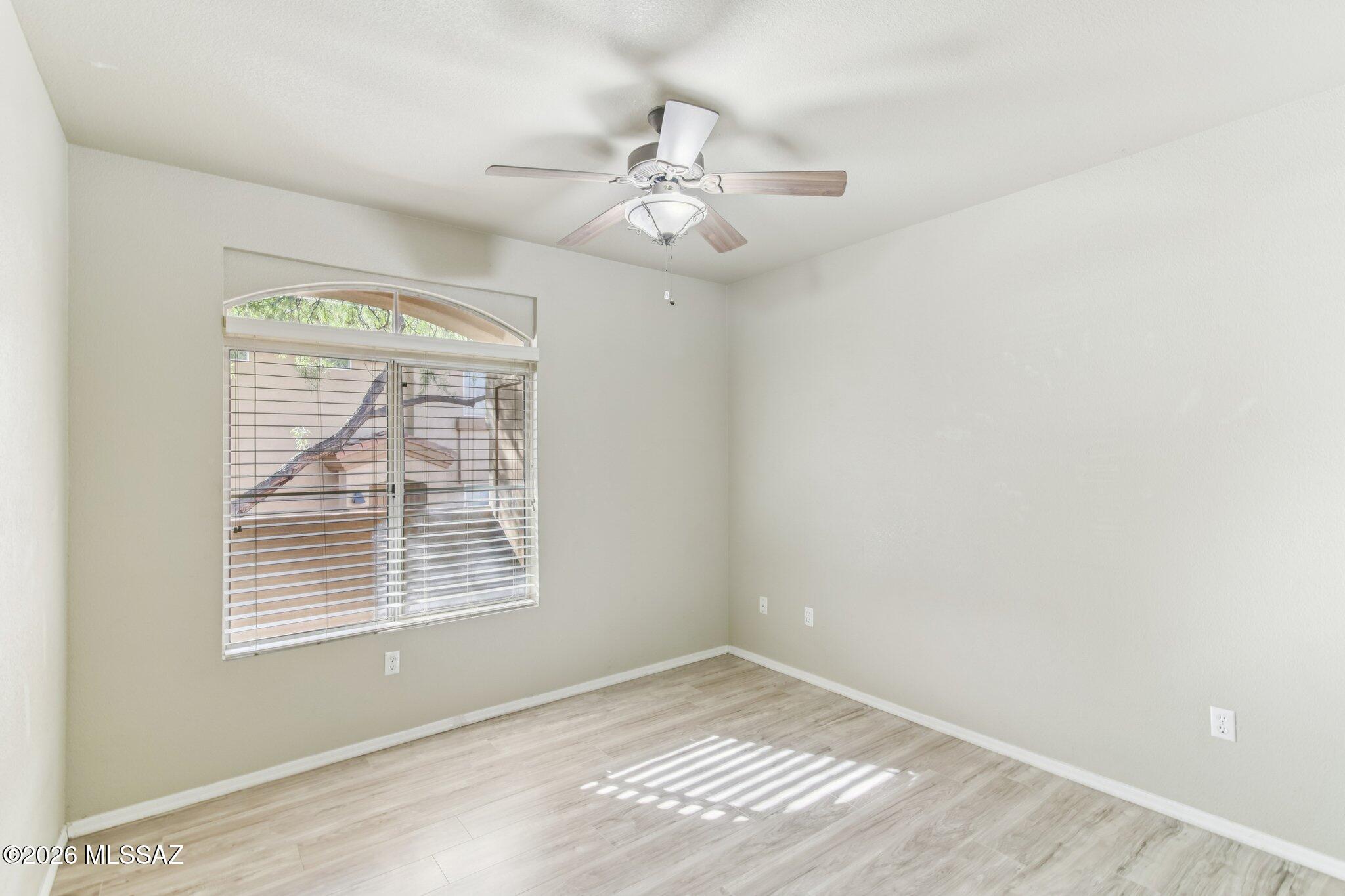 Pinnacle Canyon Condominium - Residential