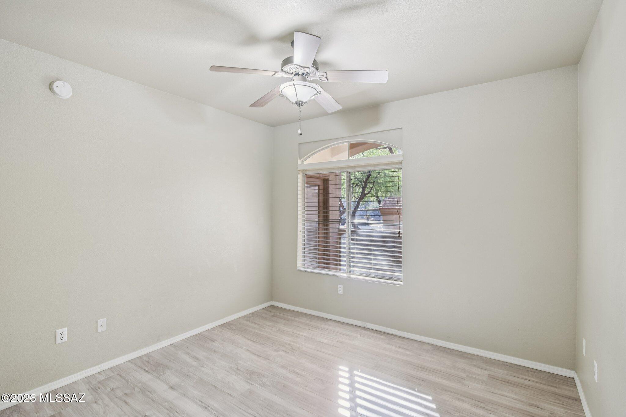 Pinnacle Canyon Condominium - Residential