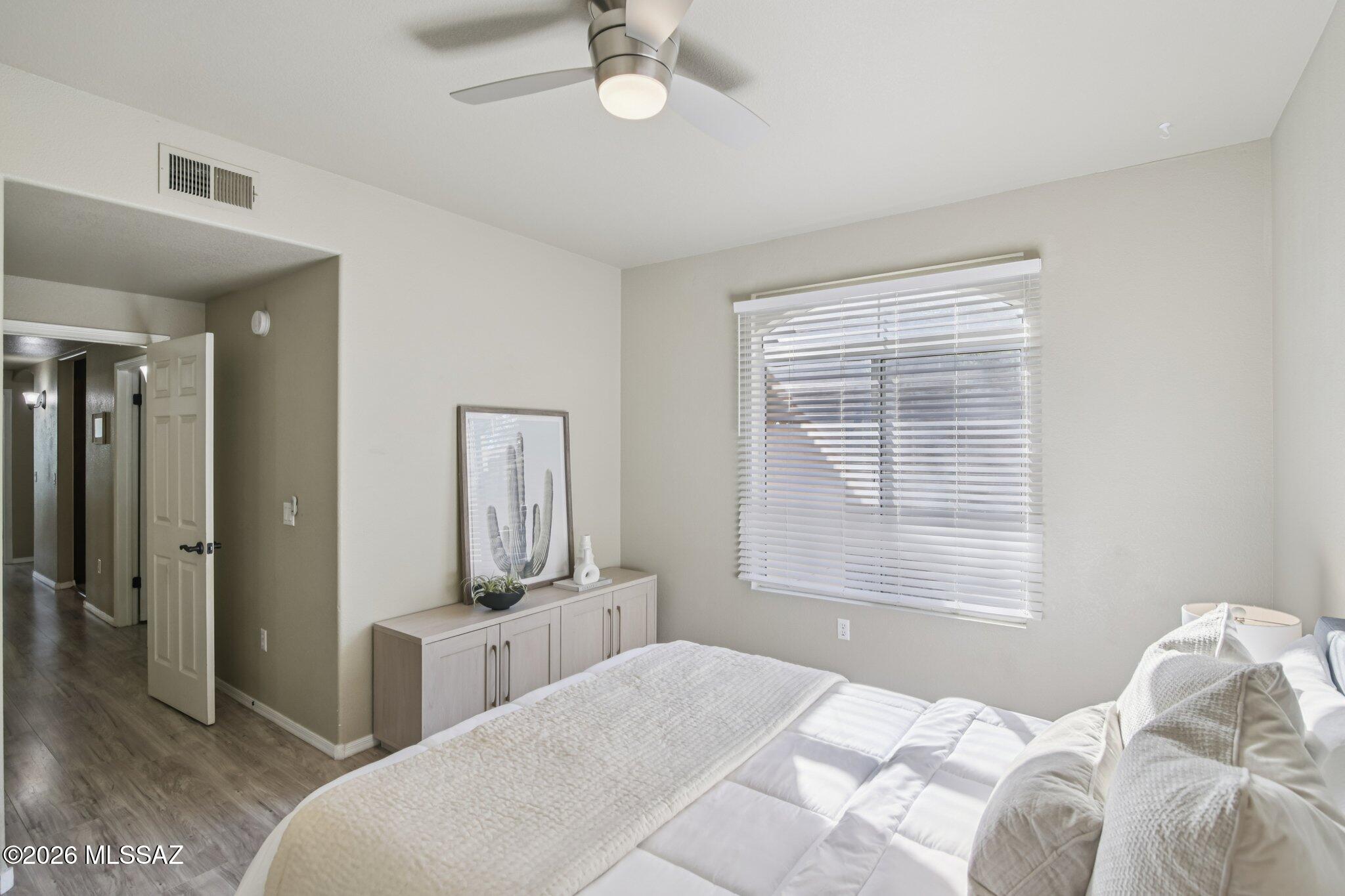 Pinnacle Canyon Condominium - Residential