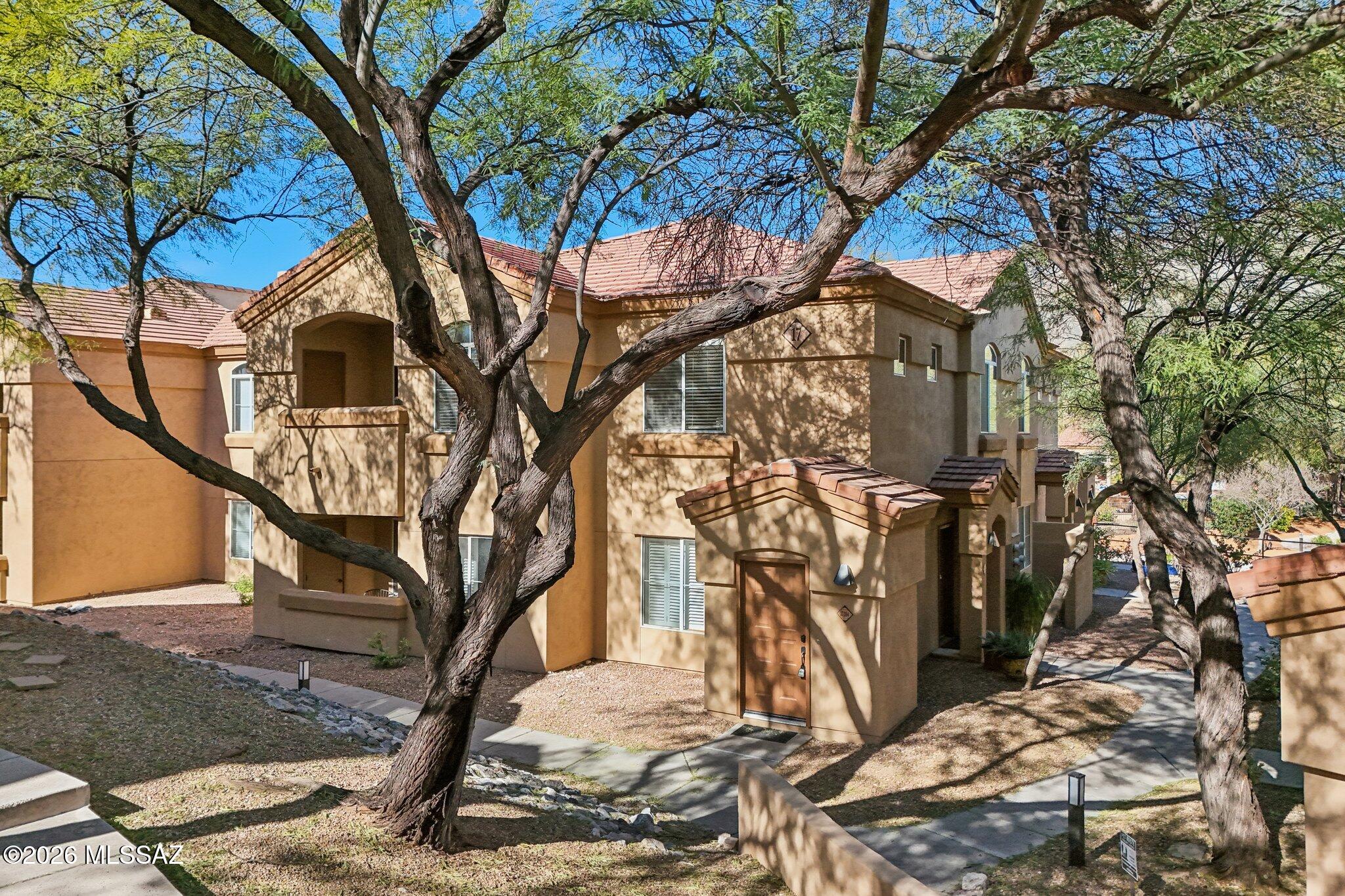 Pinnacle Canyon Condominium - Residential