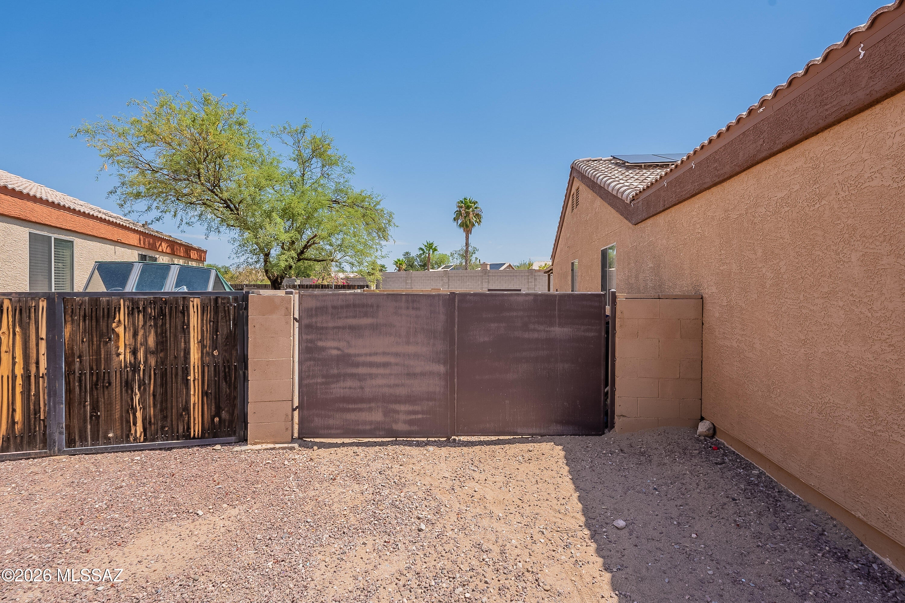 Diamond Key At Rita Ranch NO. 2 (1-67) - Residential Lease