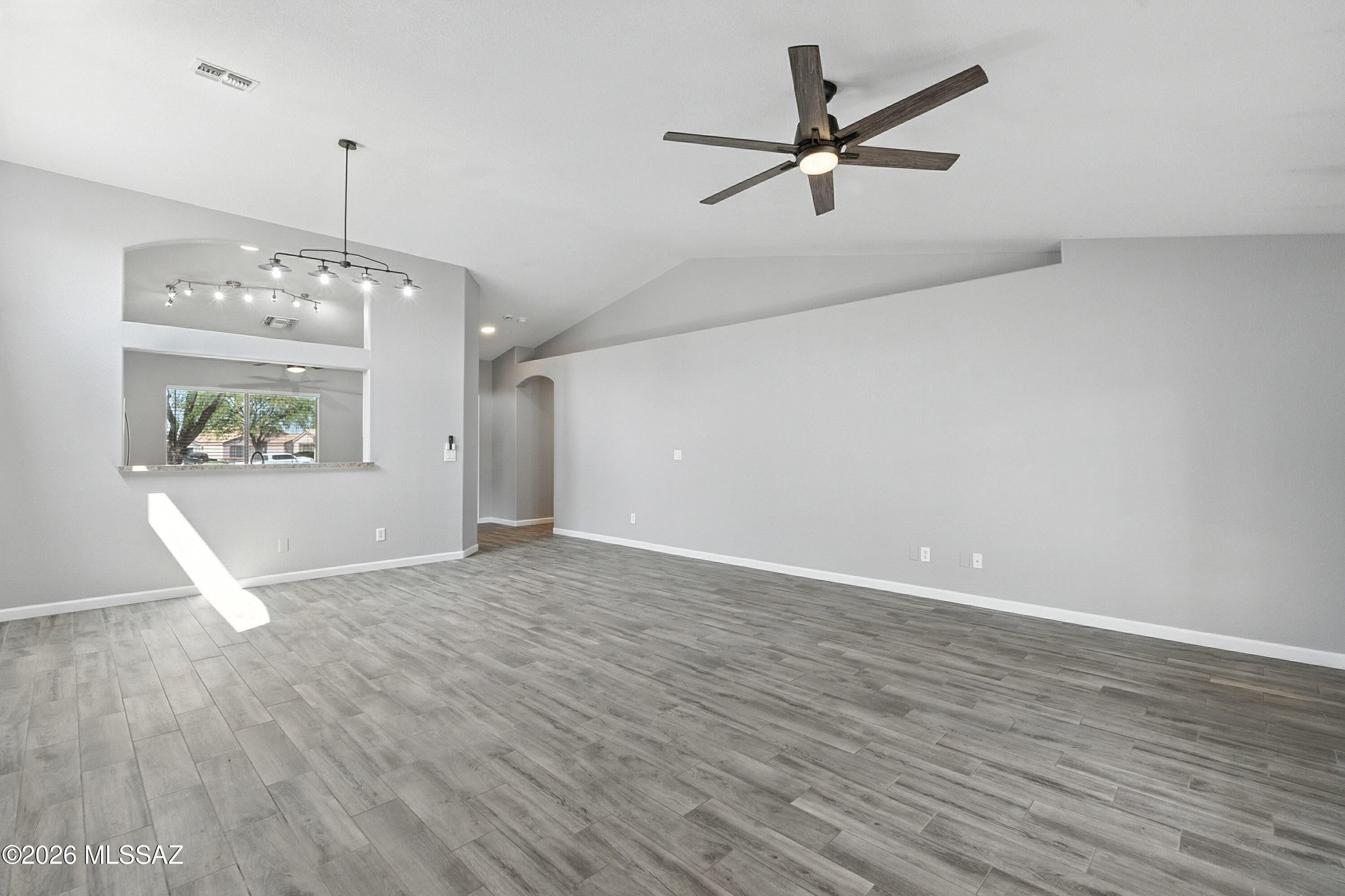 Diamond Key At Rita Ranch NO. 2 (1-67) - Residential Lease