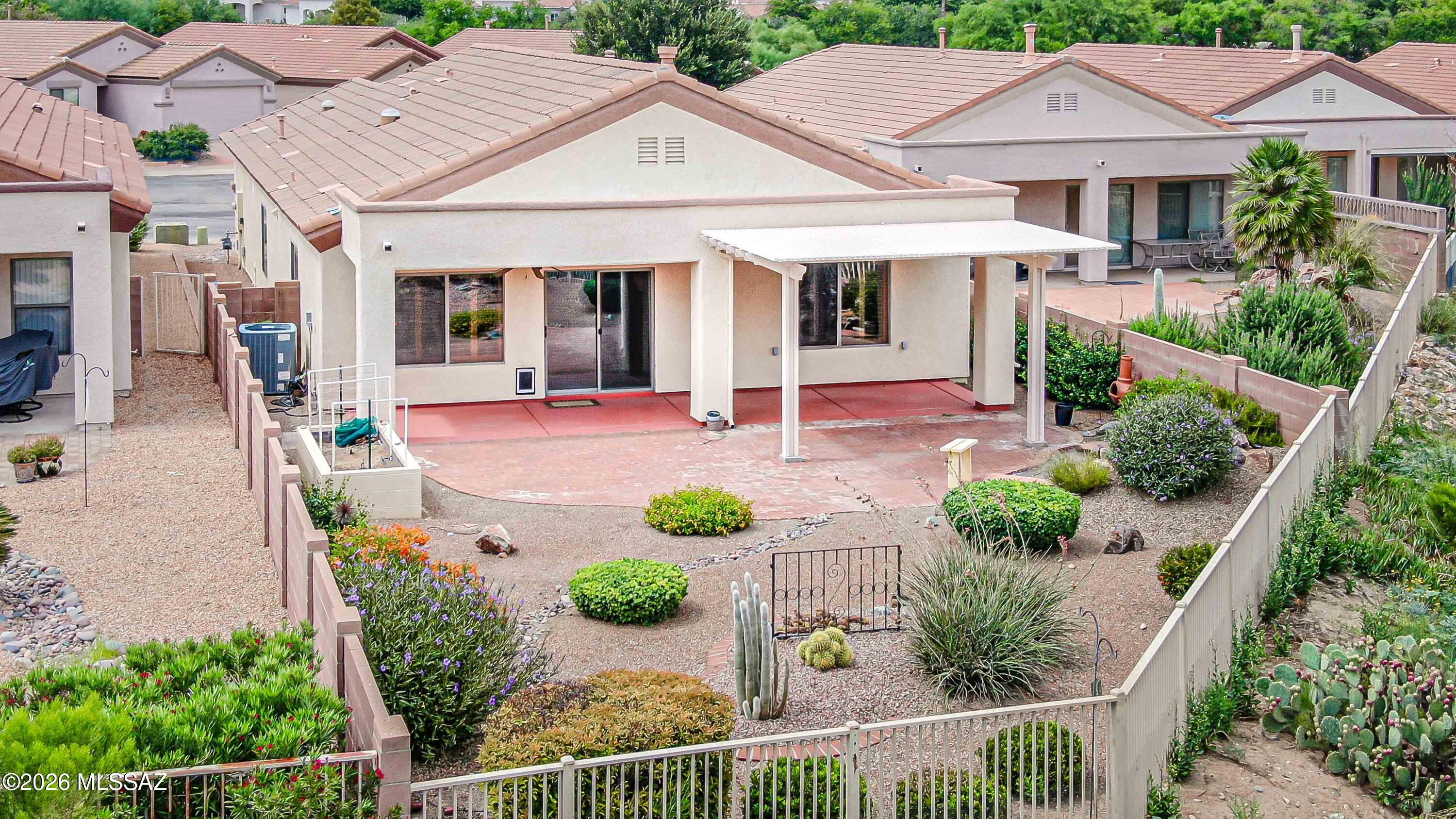 De Anza Links (1-22) - Residential