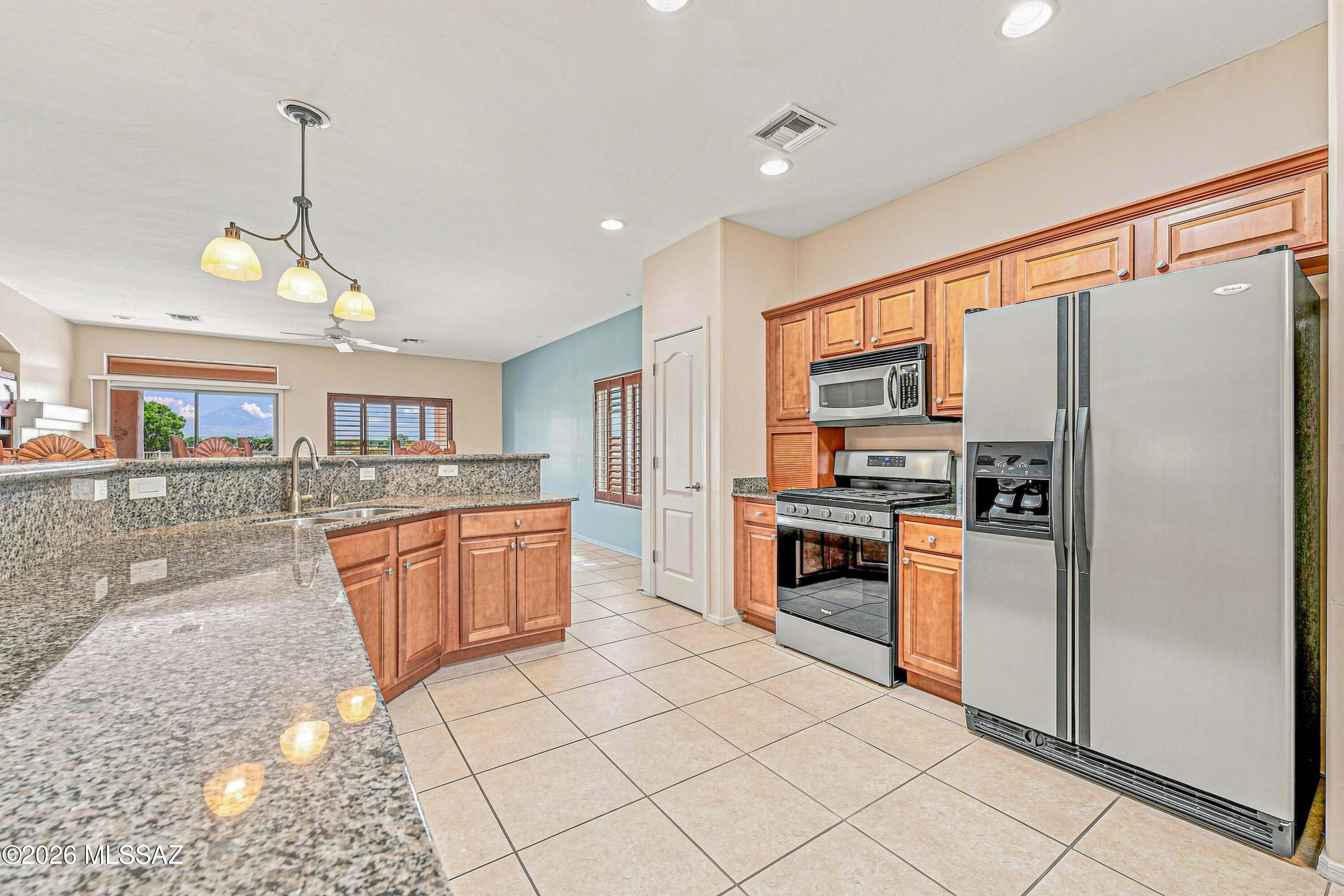 De Anza Links (1-22) - Residential