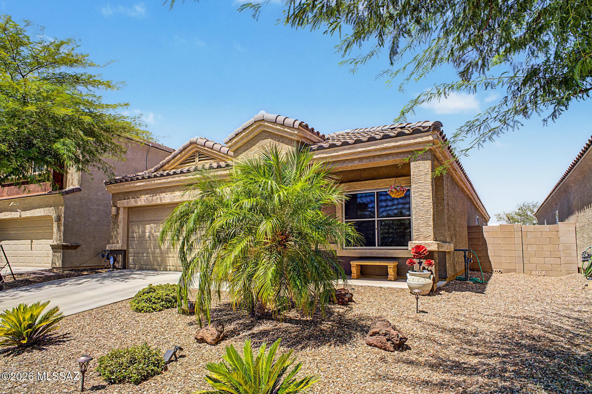 Vista Del Lago Norte SQ20140780198 - Residential