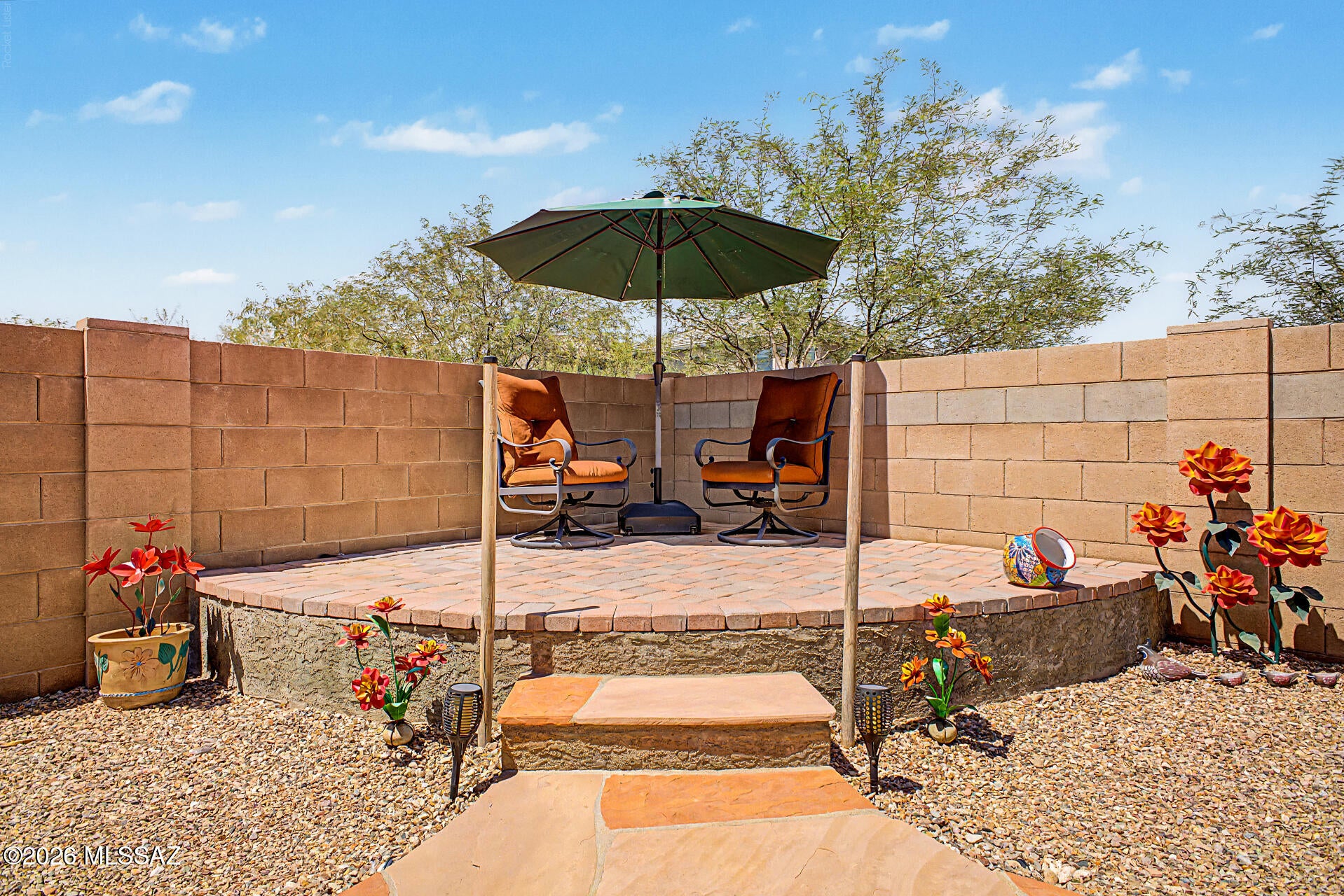 Vista Del Lago Norte SQ20140780198 - Residential