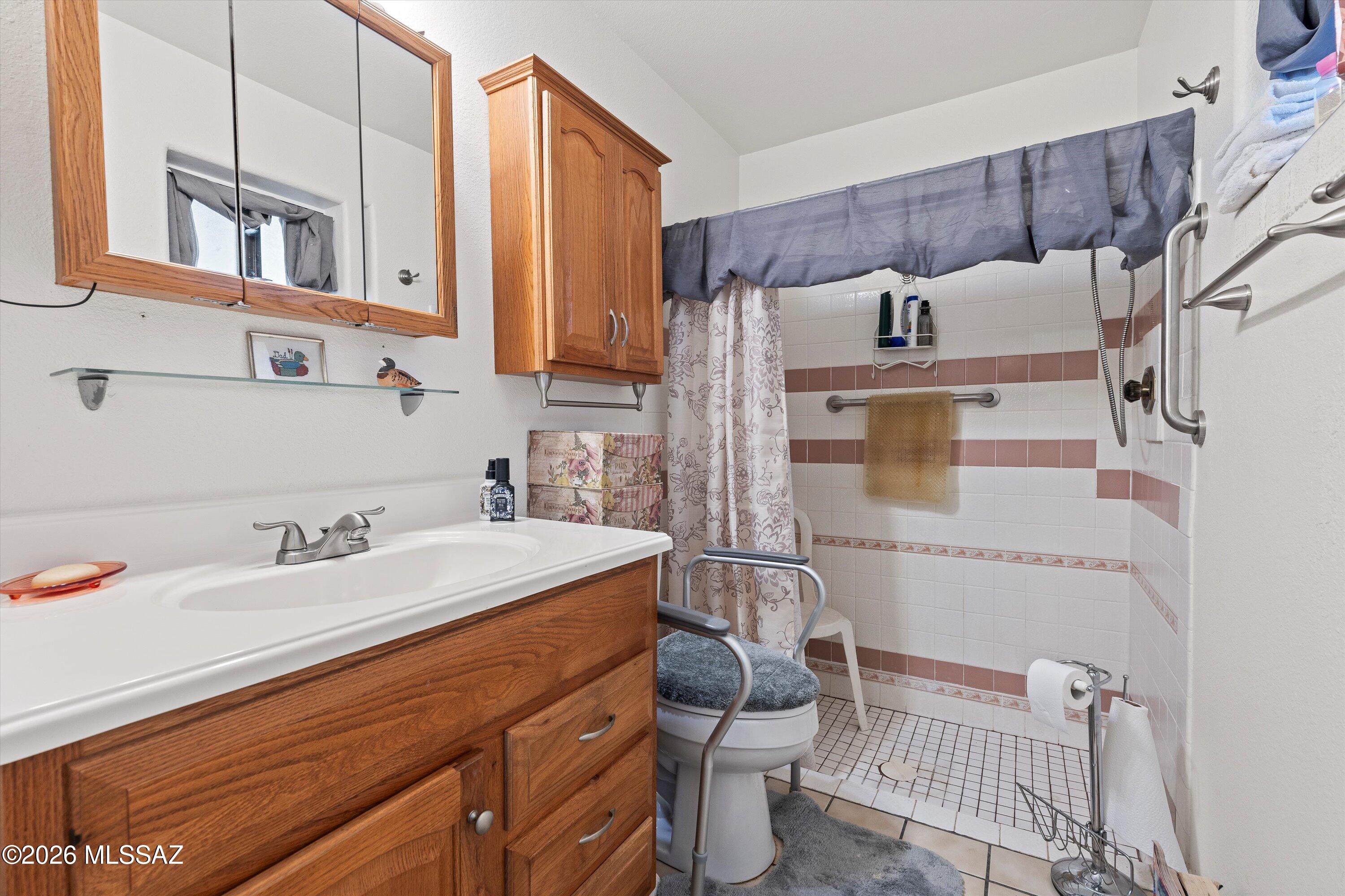 Twin Lakes (1-148) - Residential