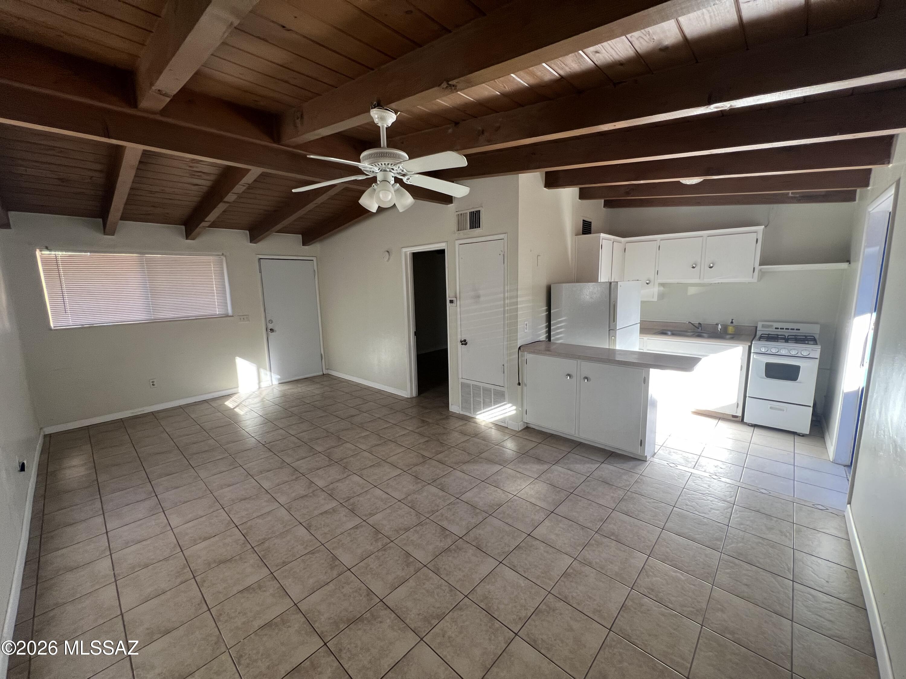 Granada Park - Residential Lease