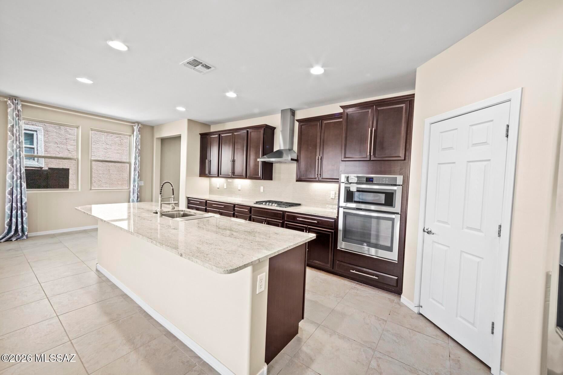 Gladden Farms BLK 13-15 - Residential Lease