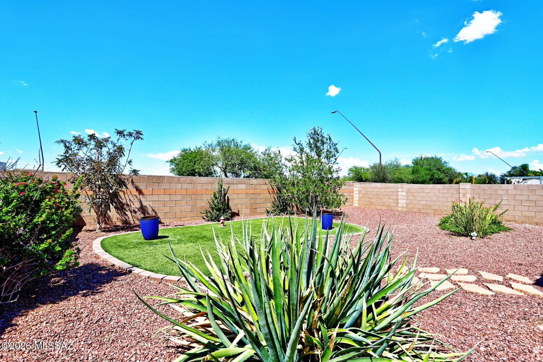 Gladden Farms BLK 13-15 - Residential Lease