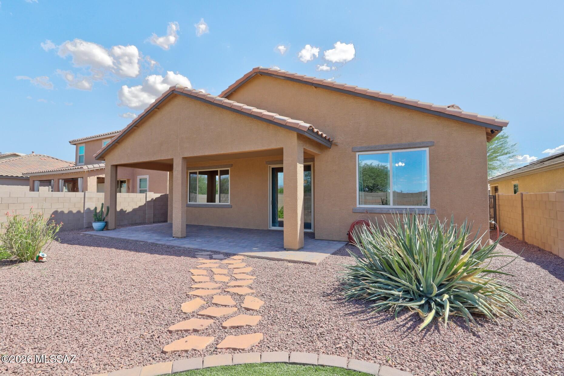 Gladden Farms BLK 13-15 - Residential Lease