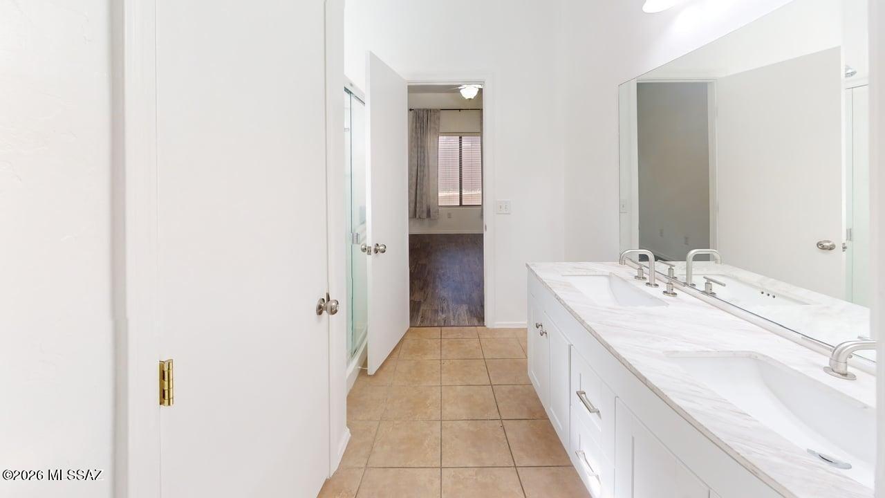 Presidio de las Estrellas - Residential Lease