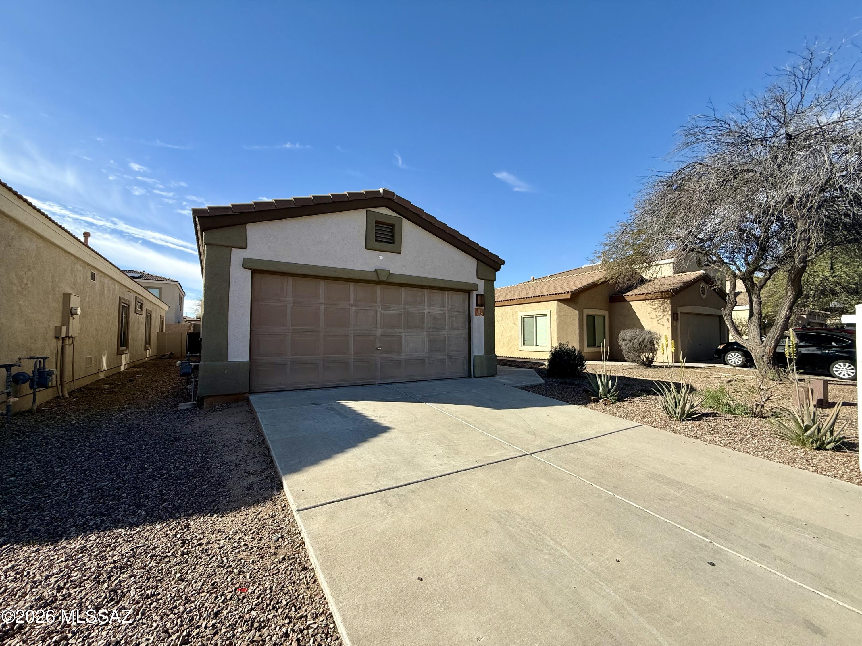 Presidio de las Estrellas - Residential Lease
