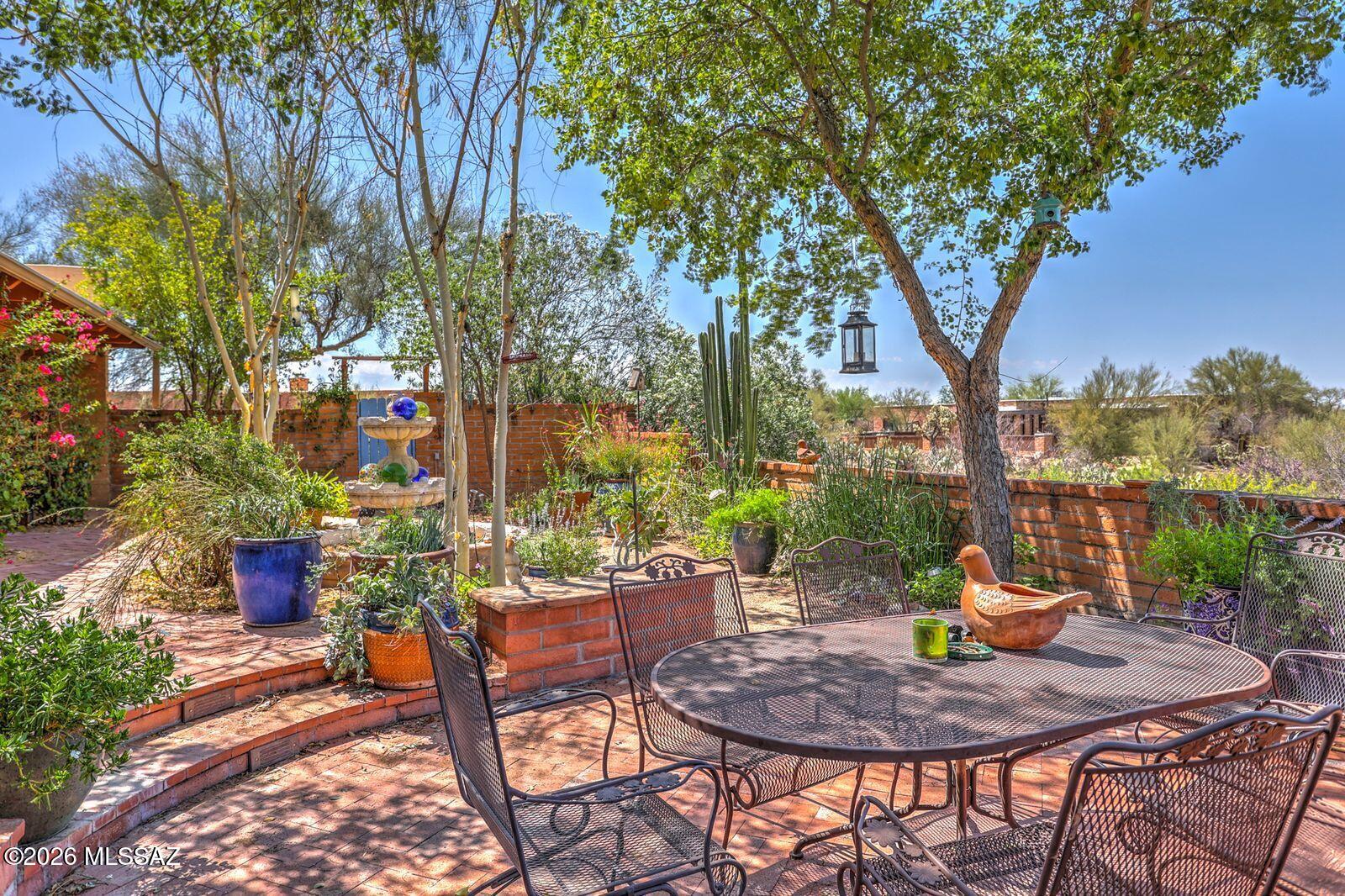 Catalina Foothills Estates NO. 7 - Residential