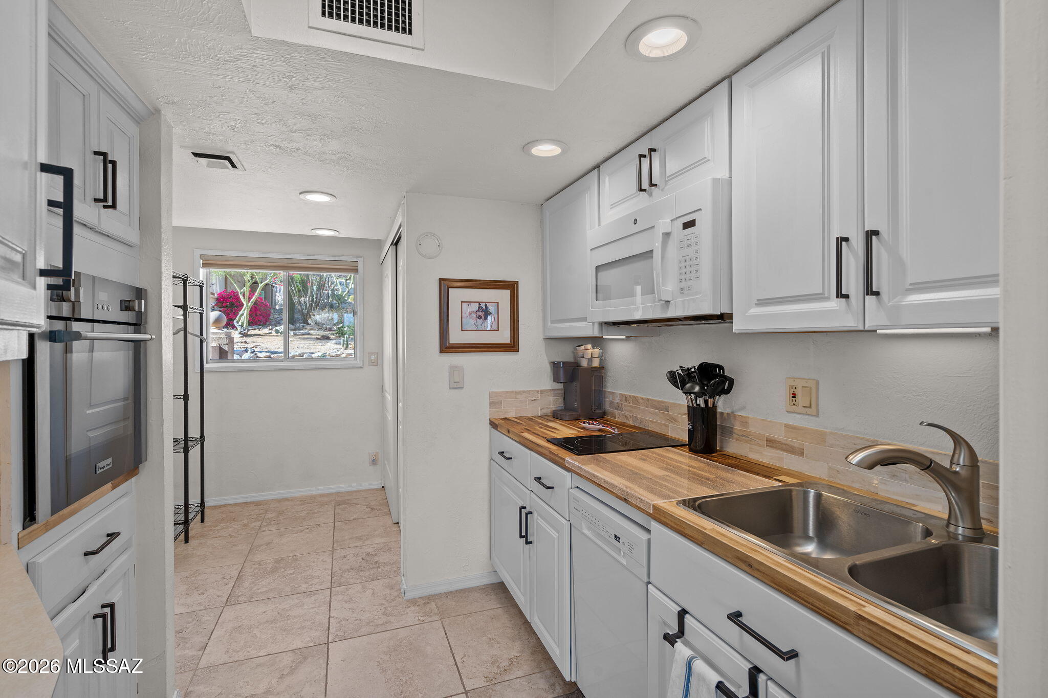 Mission Hills Townhomes (1-39) - Residential