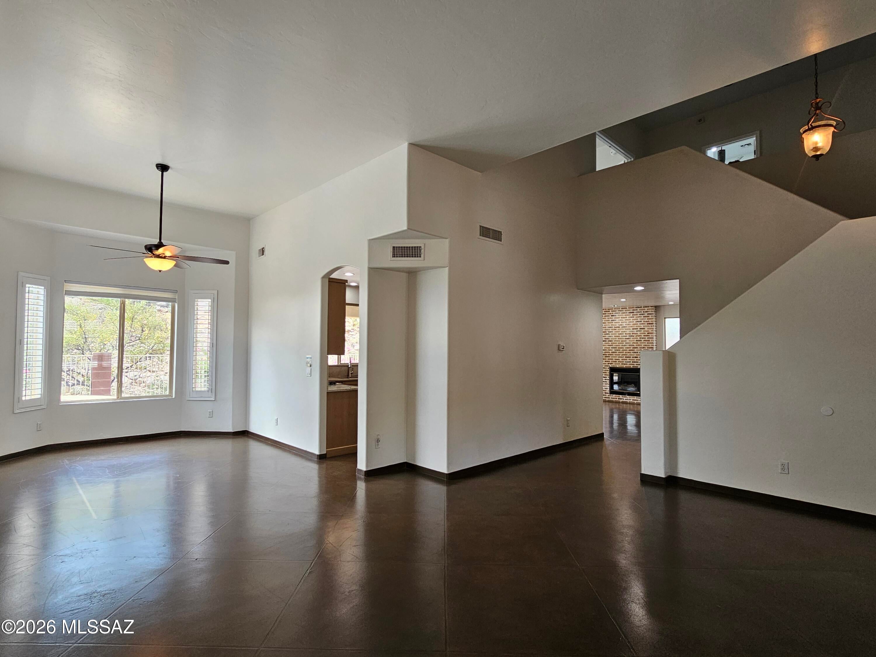 Sabino Mountain (1-290) - Residential Lease