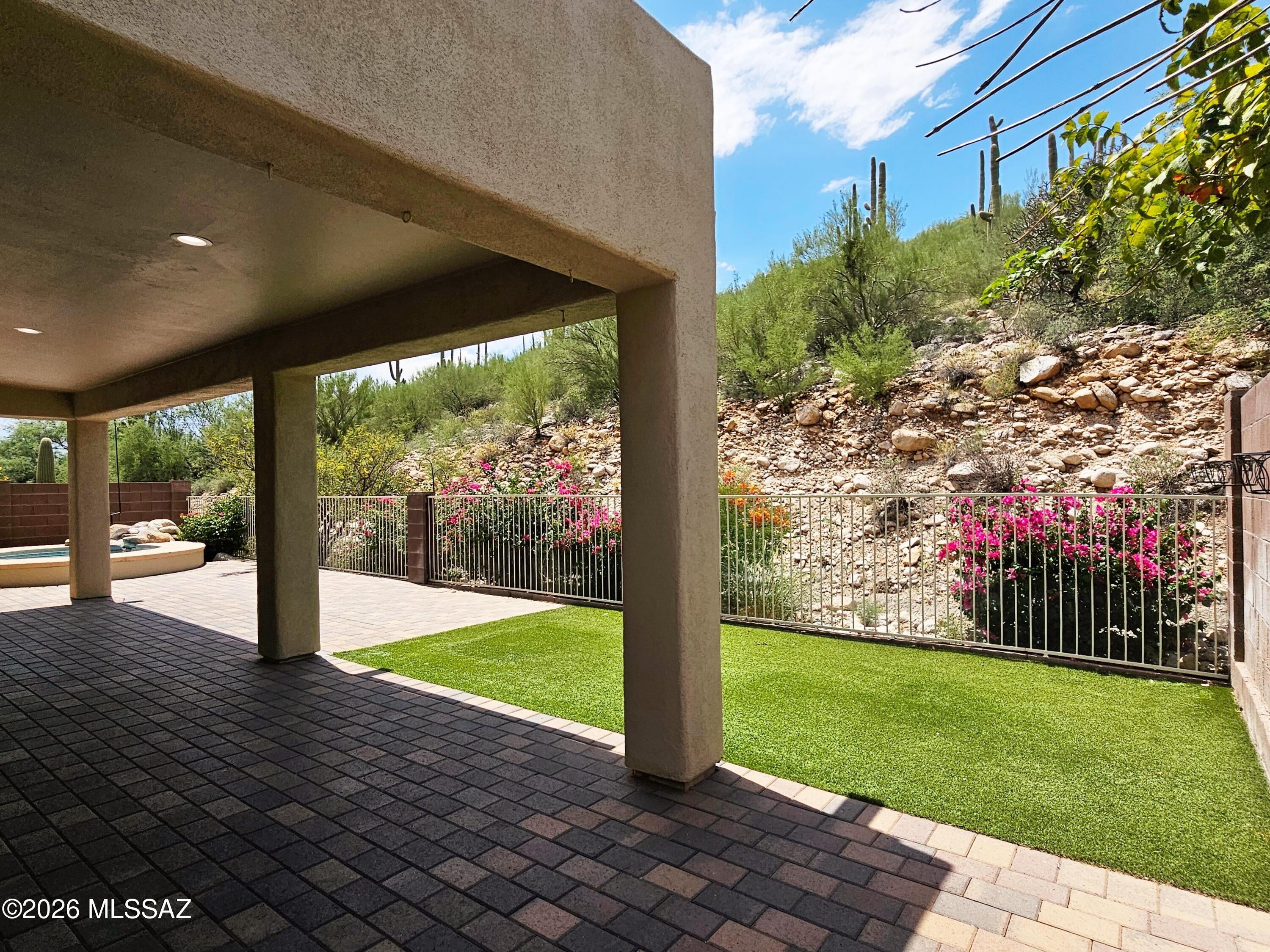 Sabino Mountain (1-290) - Residential Lease