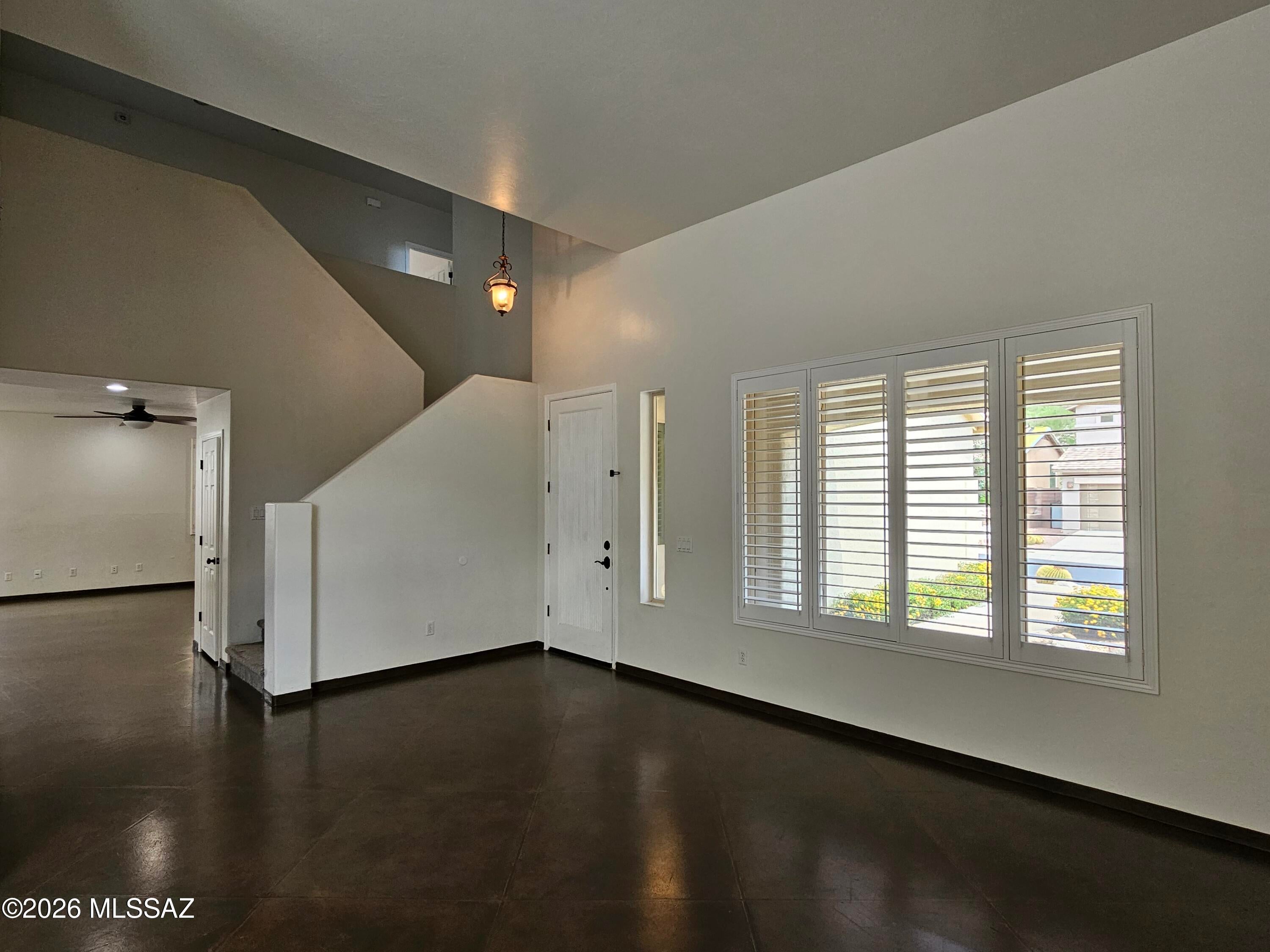 Sabino Mountain (1-290) - Residential Lease