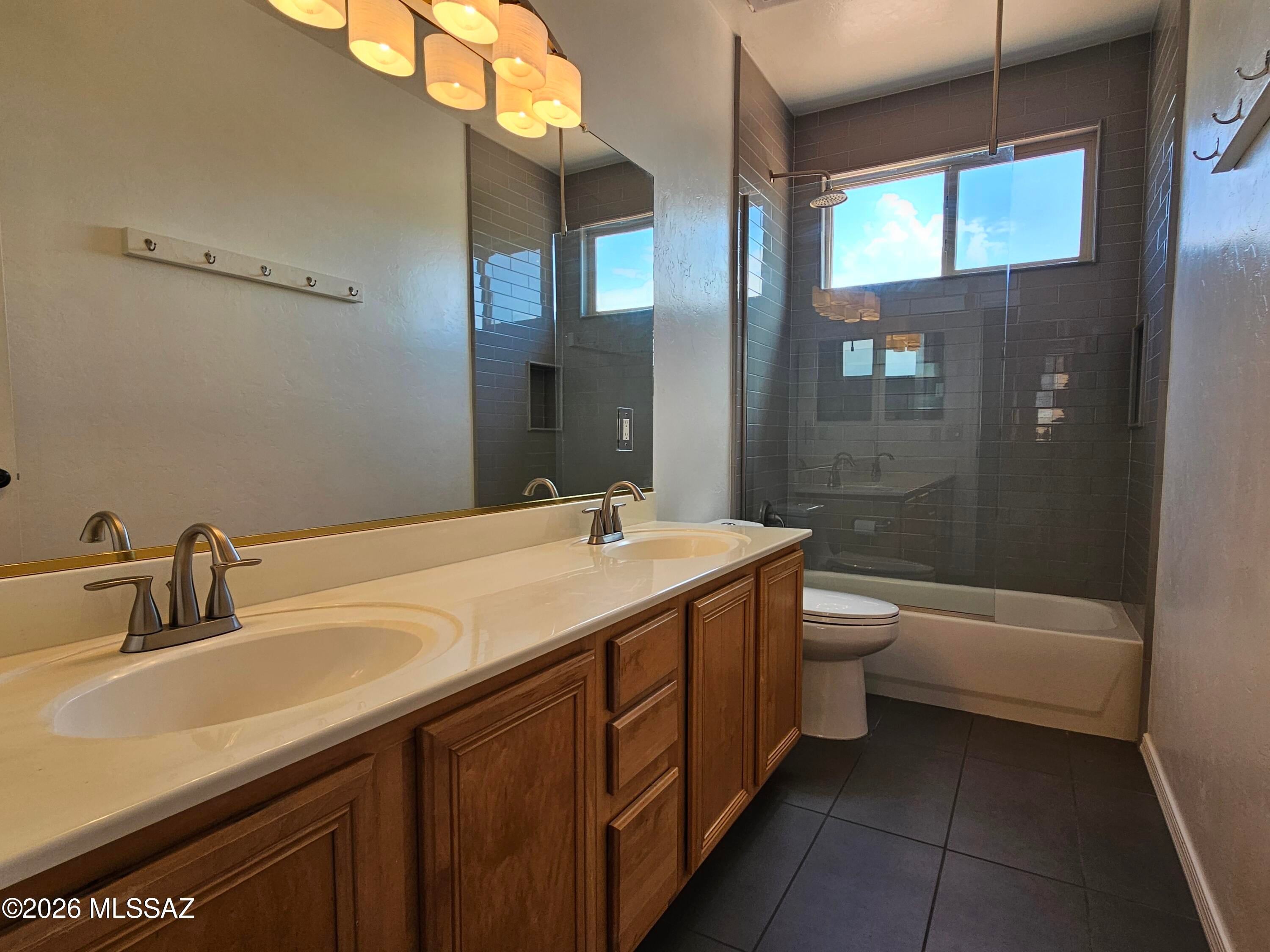 Sabino Mountain (1-290) - Residential Lease