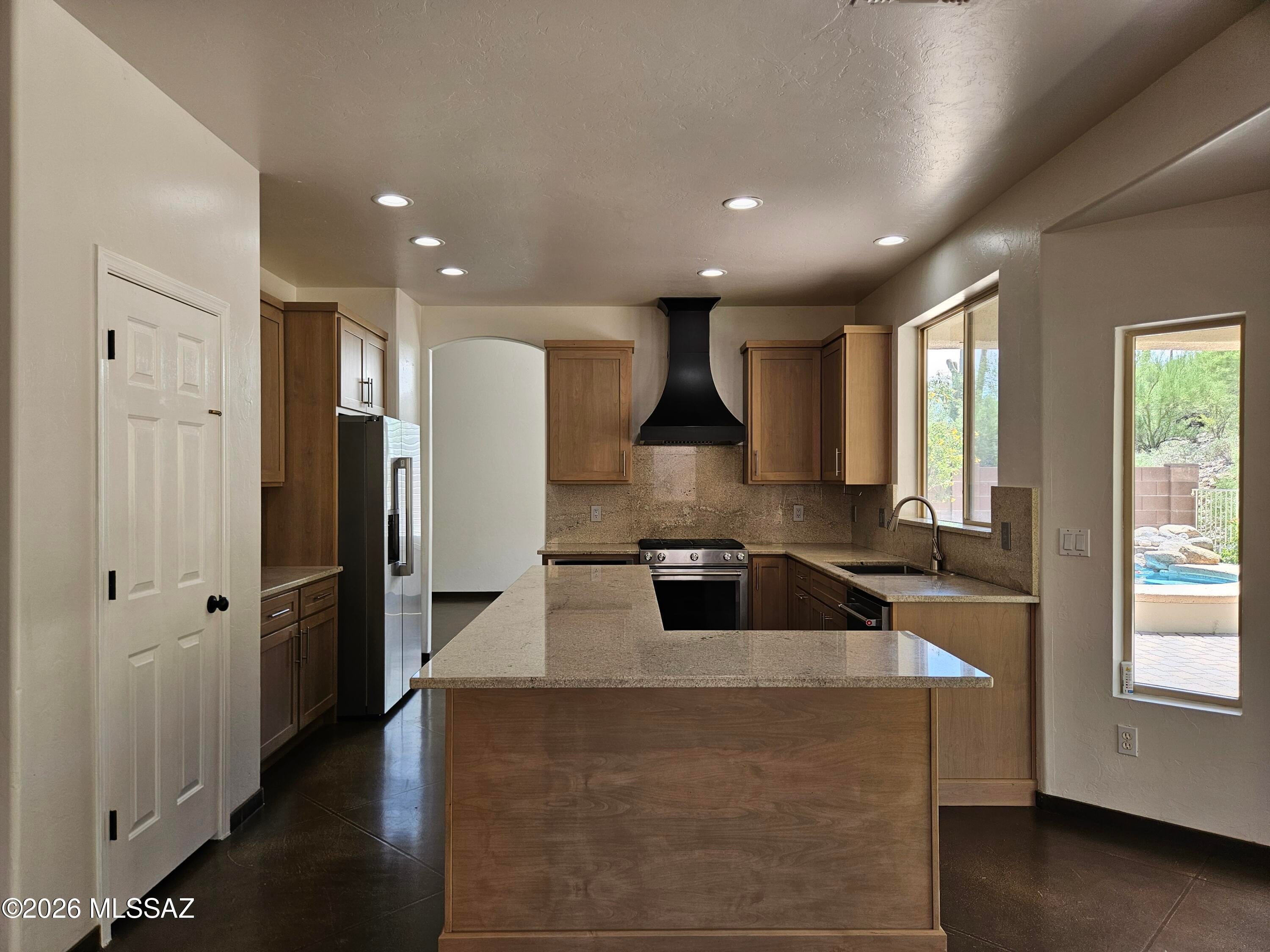 Sabino Mountain (1-290) - Residential Lease