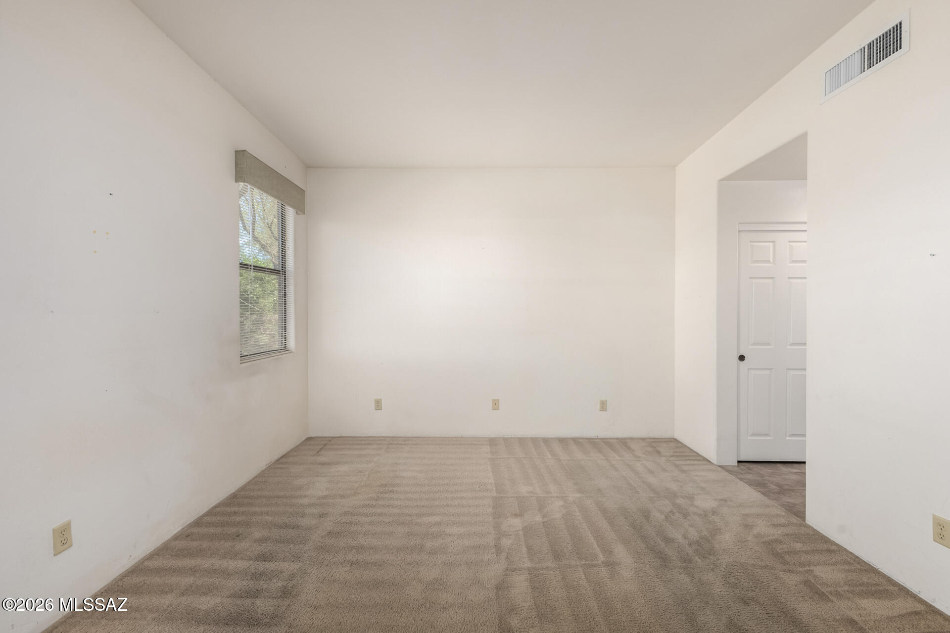 Barrio Solana (1-42) - Residential