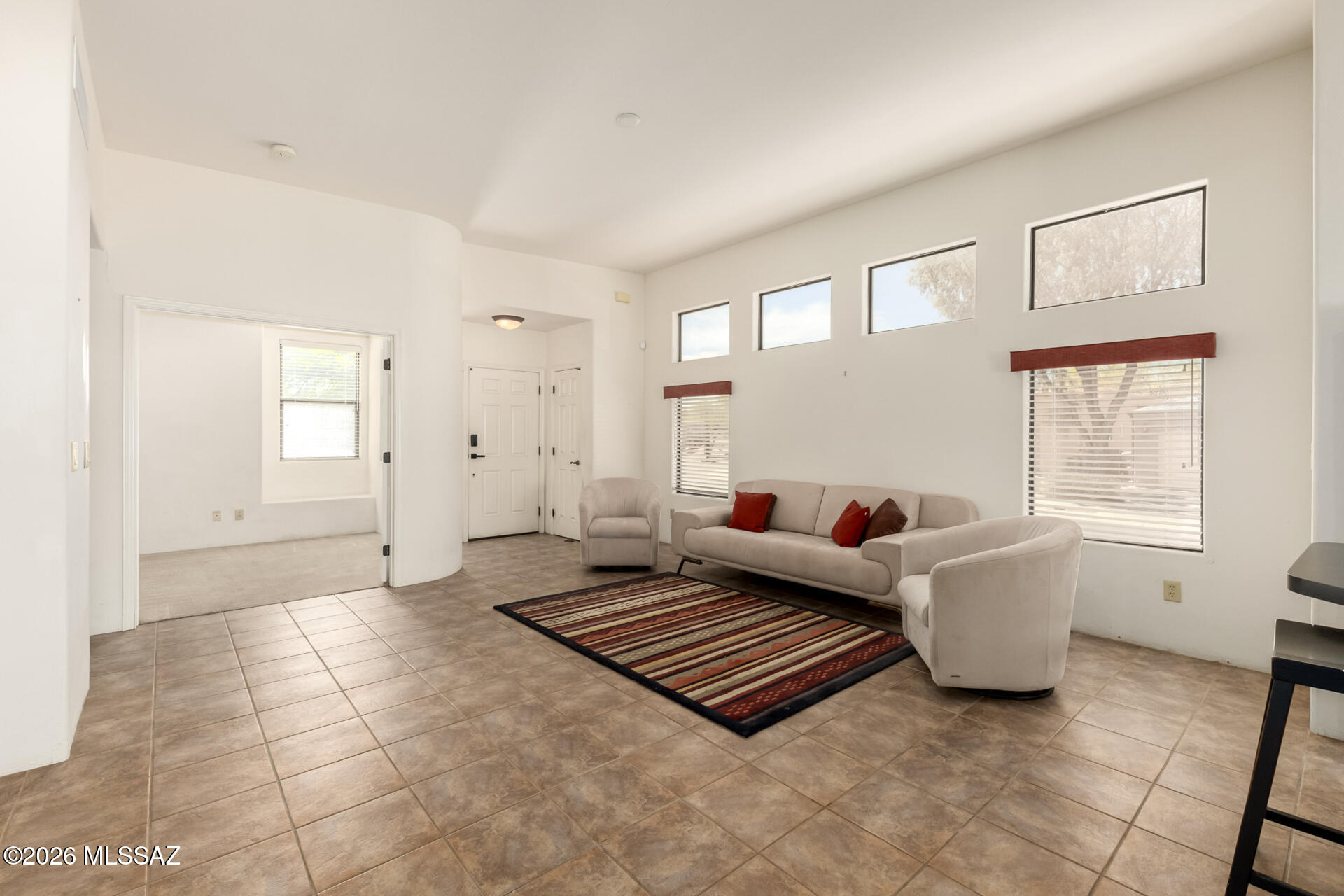 Barrio Solana (1-42) - Residential