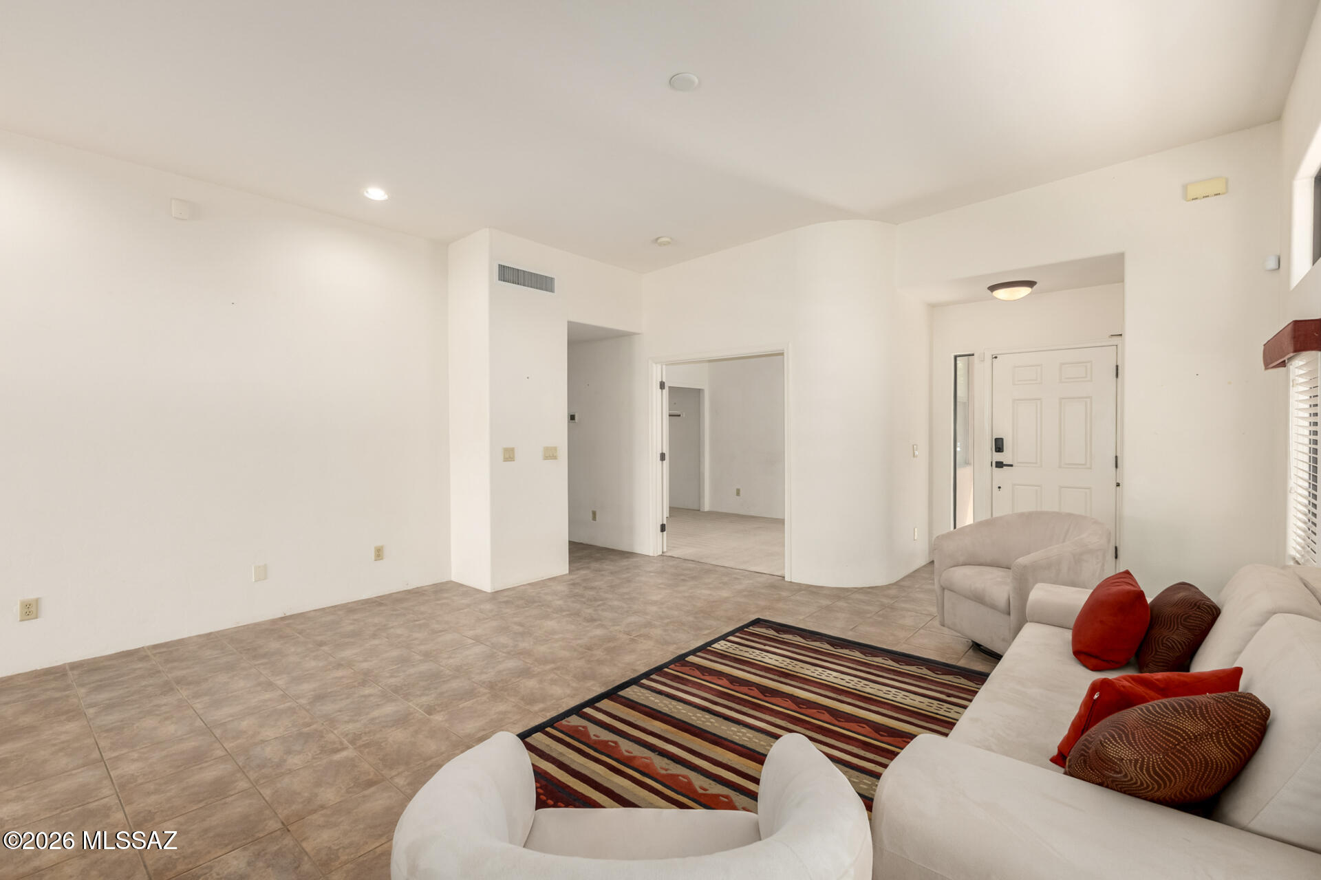 Barrio Solana (1-42) - Residential