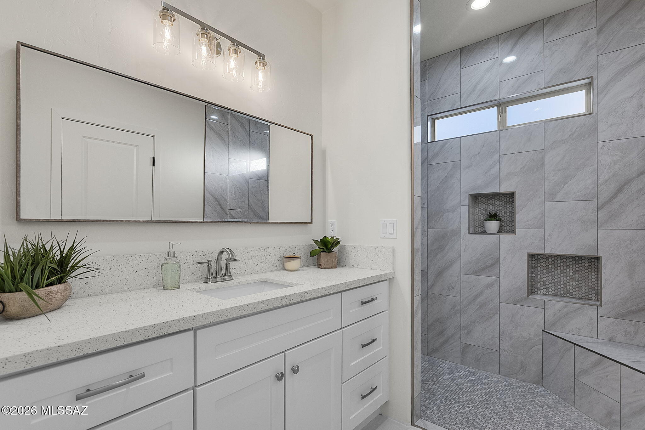 Rio Rico Villas - Residential