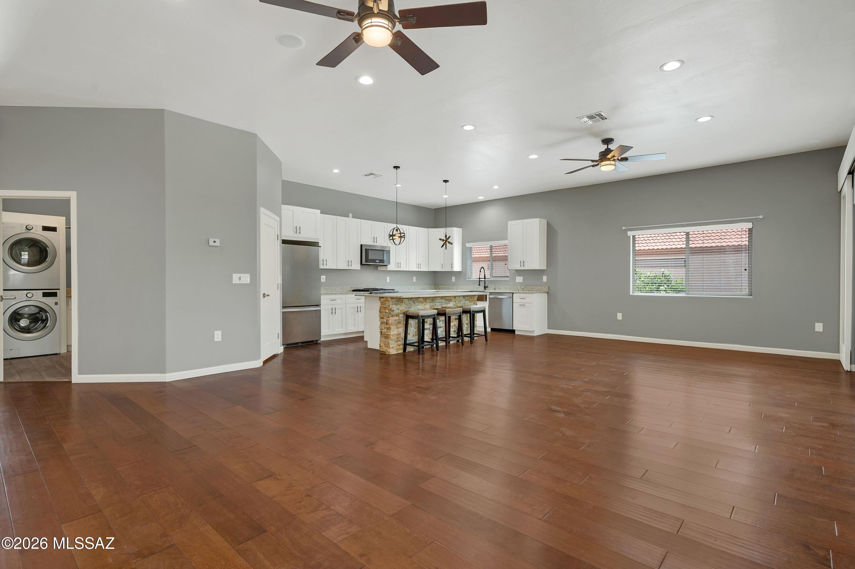 Falcon Ridge (1-41) - Residential