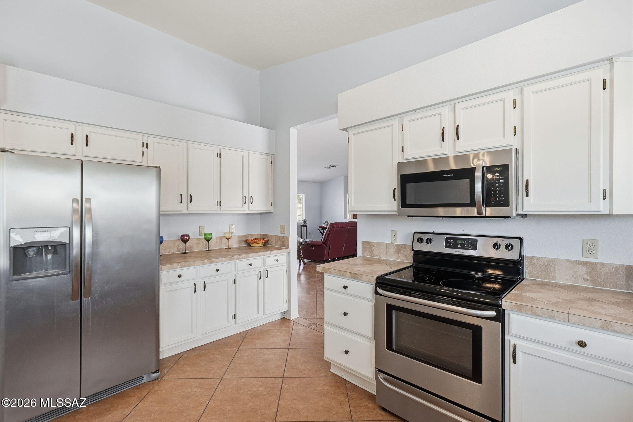 San Ignacio Heights (136-156) - Residential