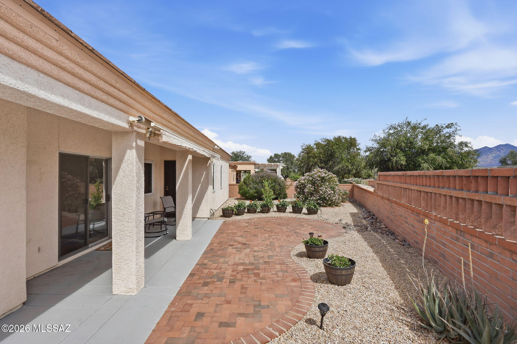 San Ignacio Heights (136-156) - Residential
