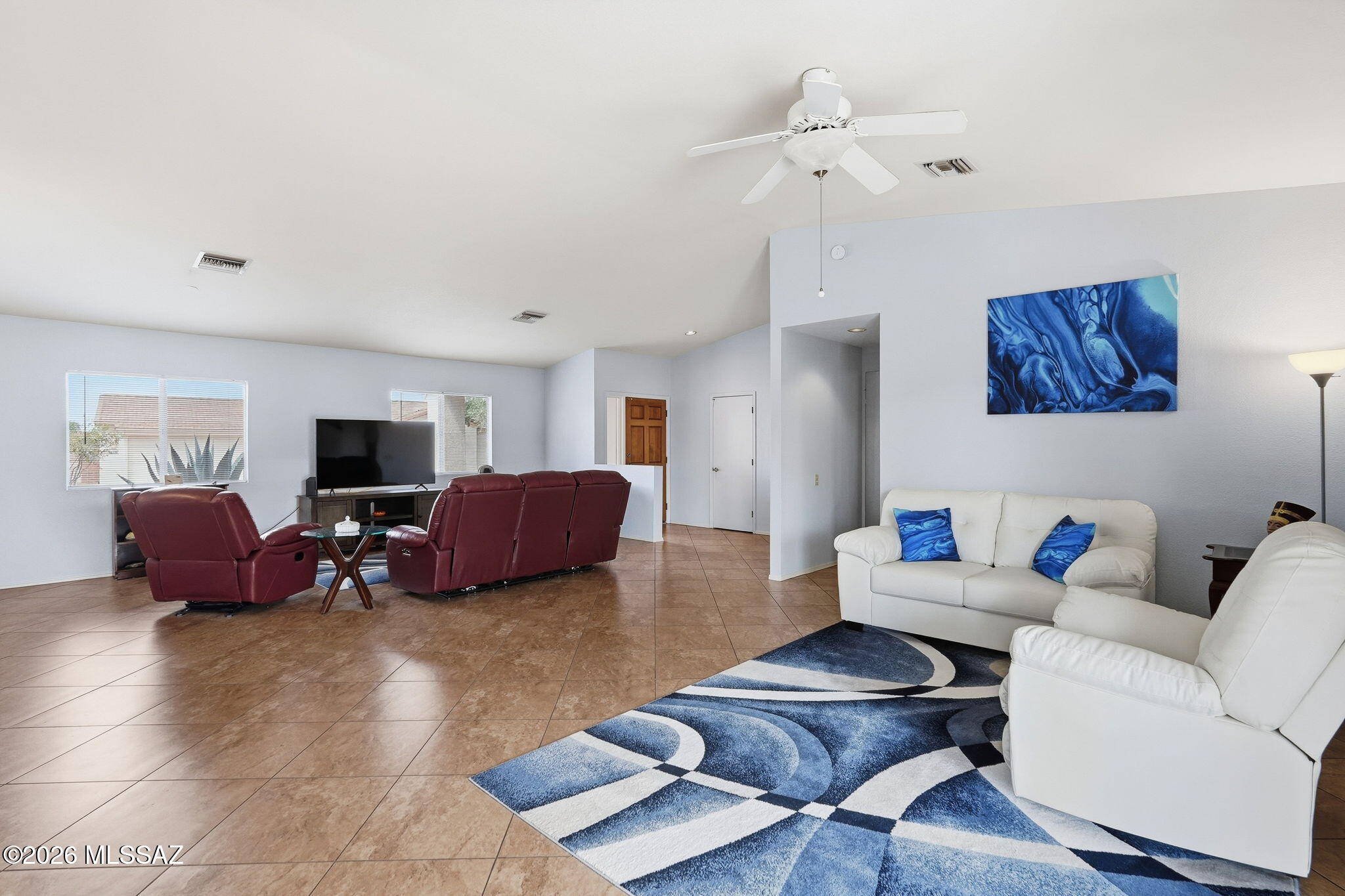 San Ignacio Heights (136-156) - Residential