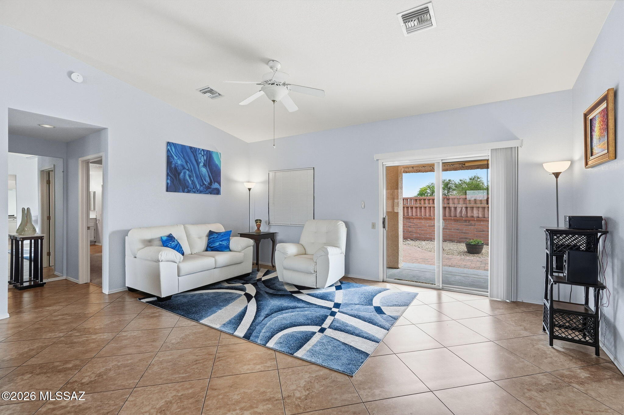 San Ignacio Heights (136-156) - Residential