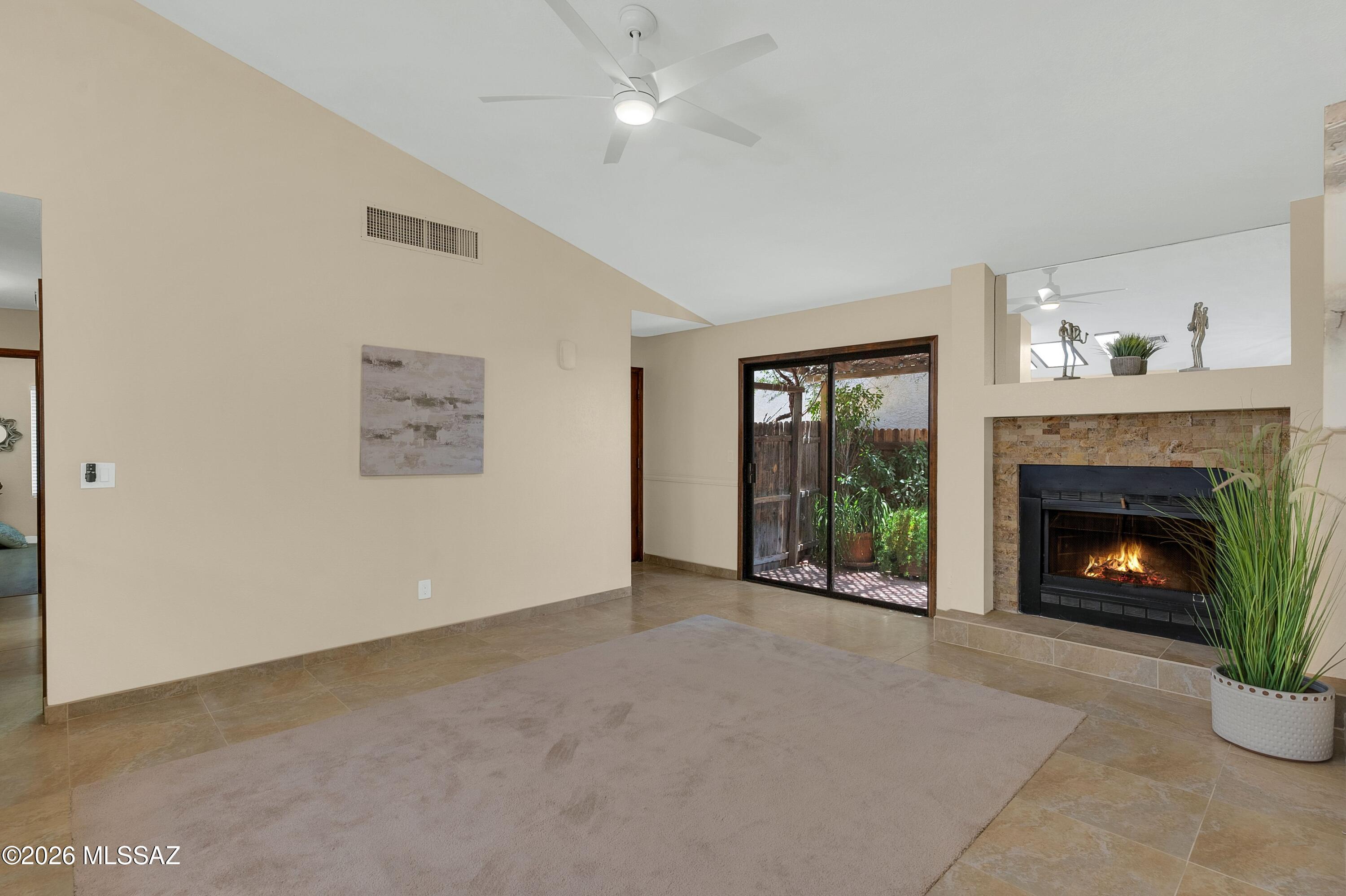 Hobby Horse Ranch (The Patios At) - Residential