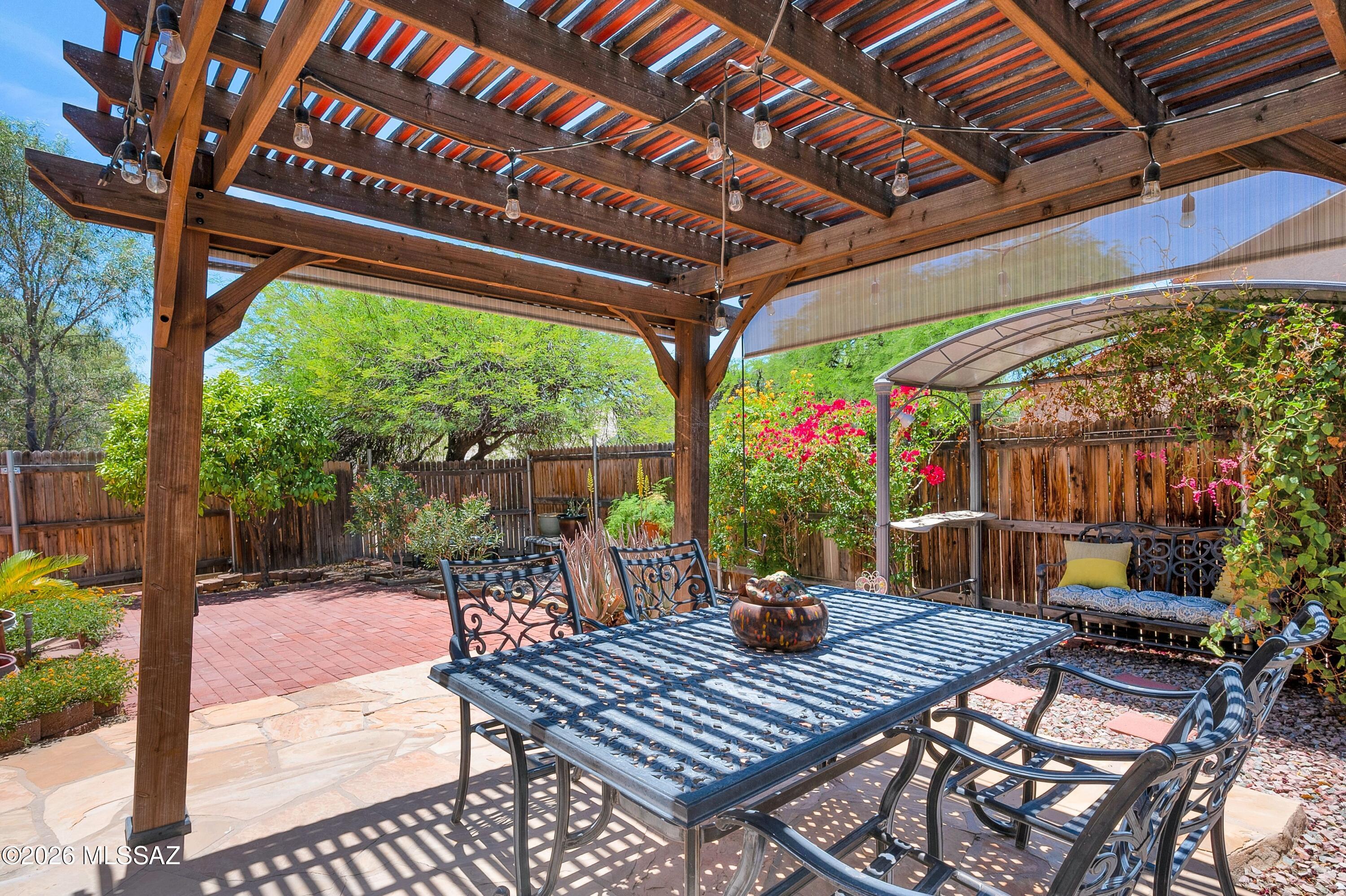 Hobby Horse Ranch (The Patios At) - Residential