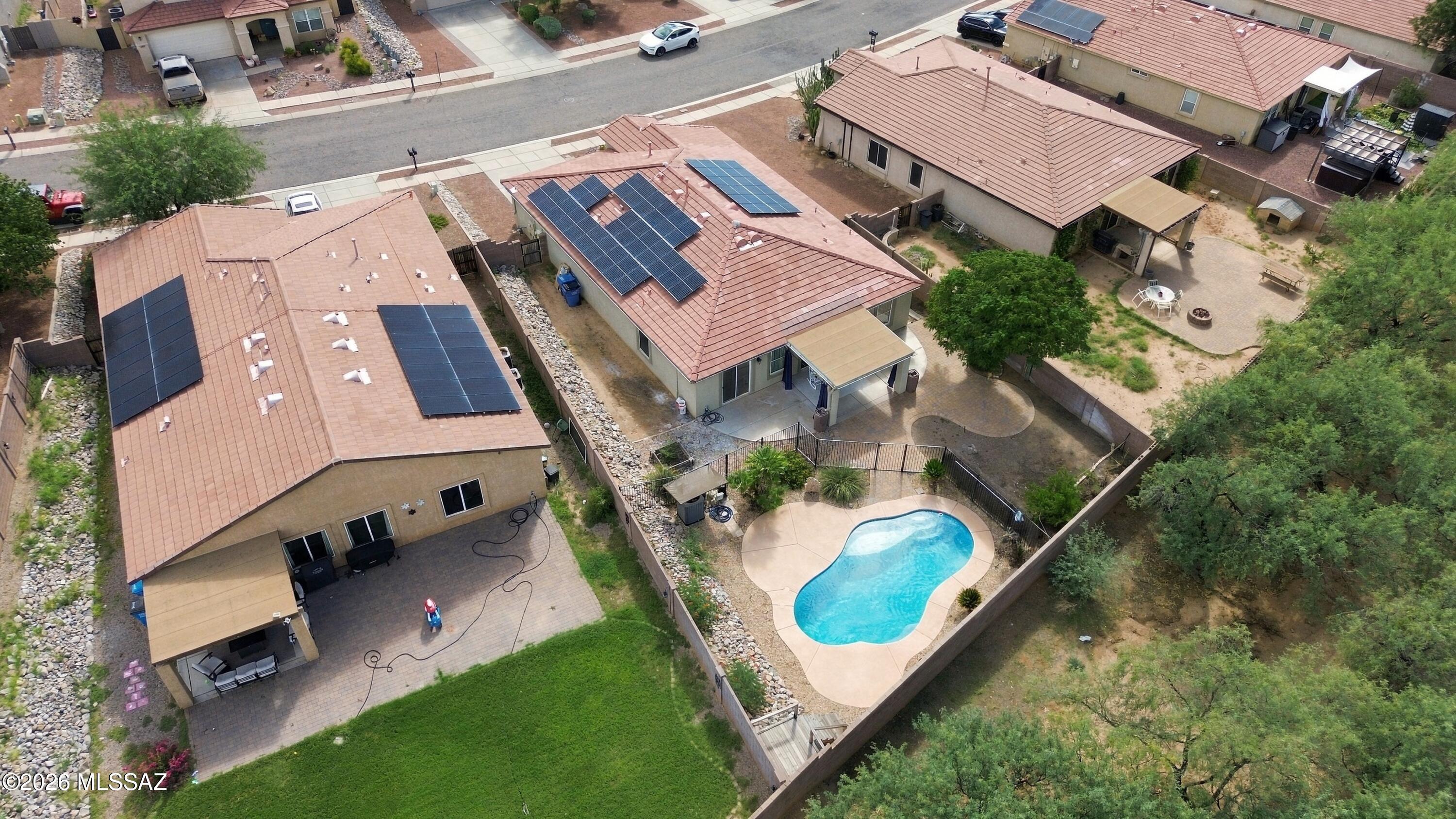 Black Horse (1-411) - Residential