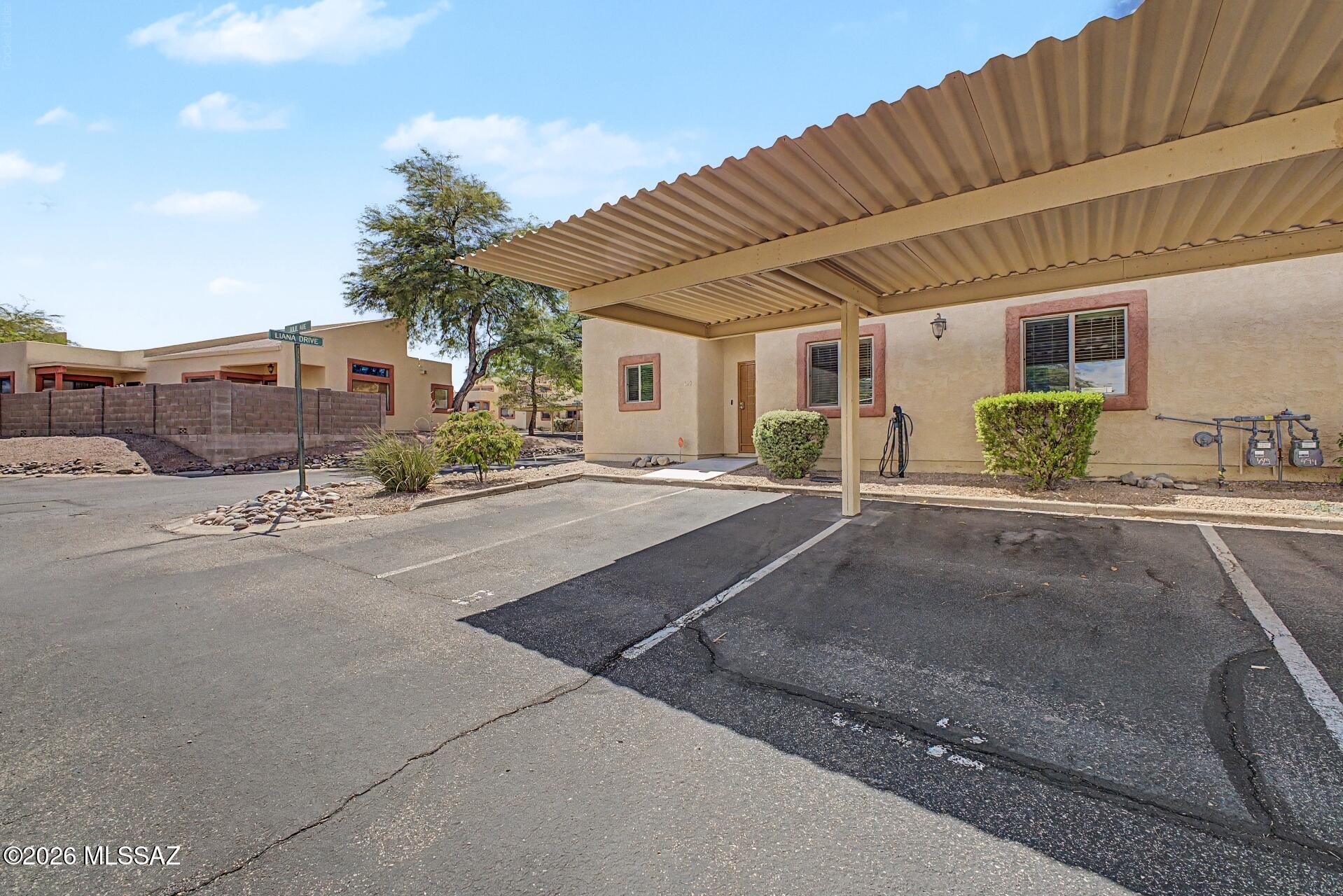 Kenyon Terrace (1-160) - Residential