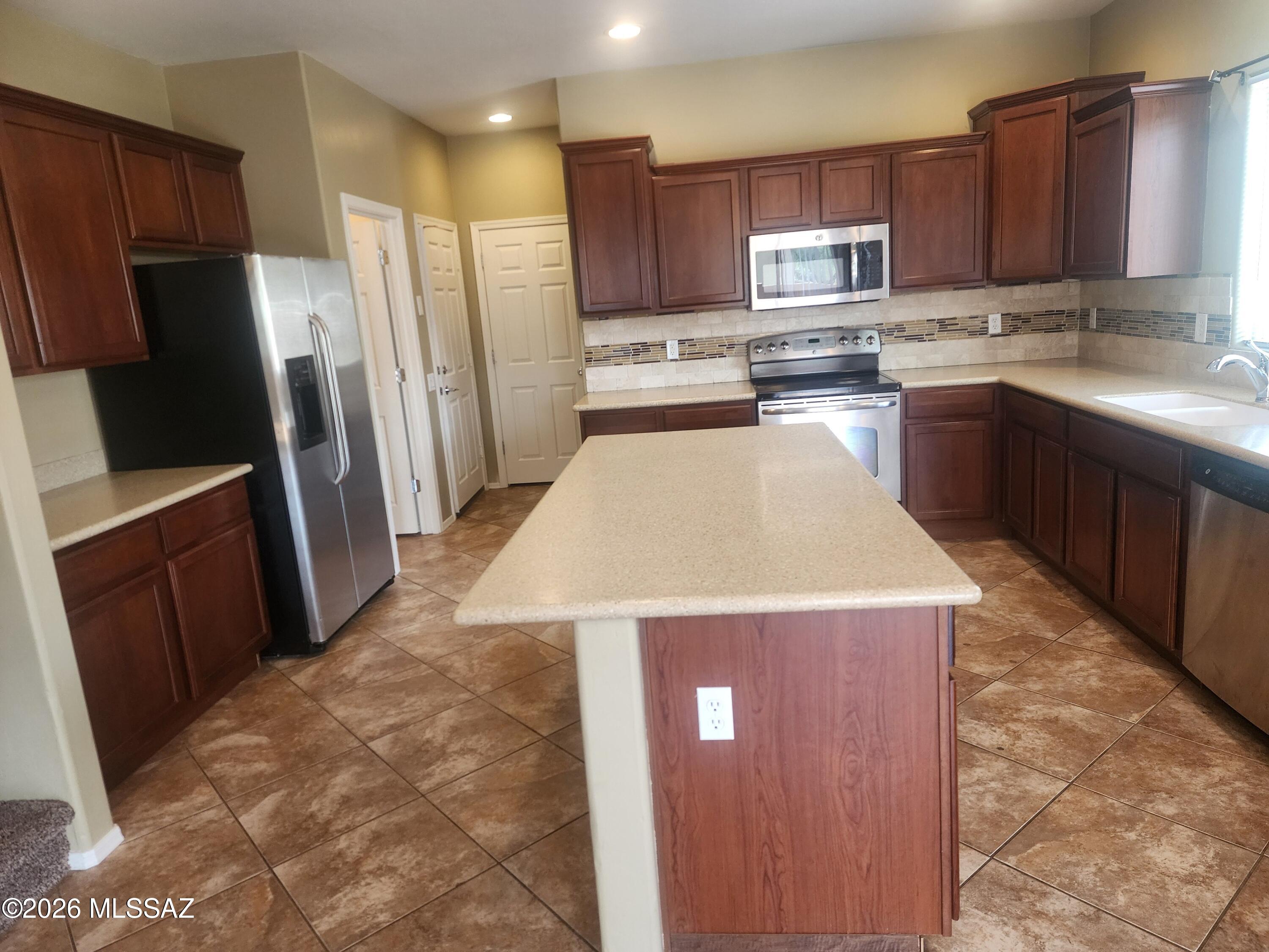 Sierra Morado Unit 2 West - Residential Lease